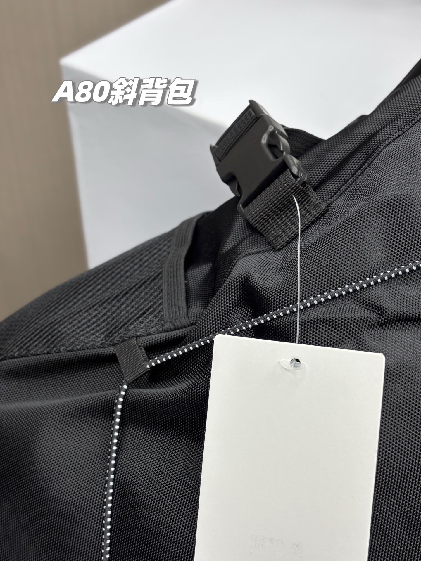 03fa7563f846cfcbcd1e1a9195b2a5c5.jpg