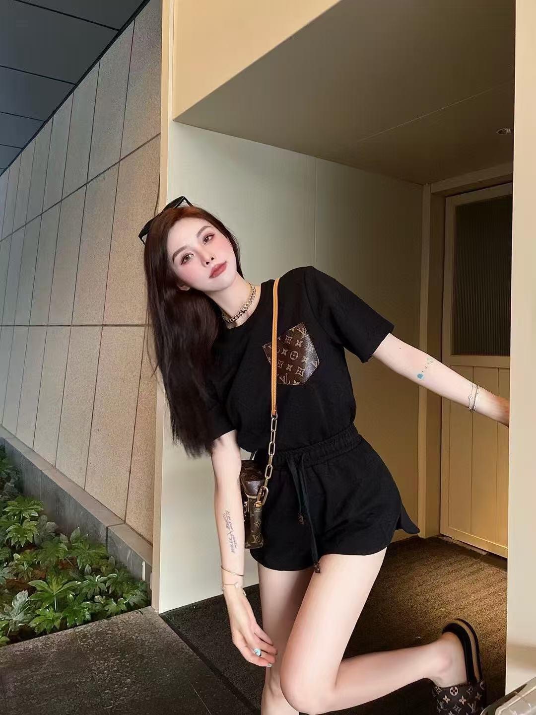 18fd56c8fe1af45df55884e6cae4cc99.jpg