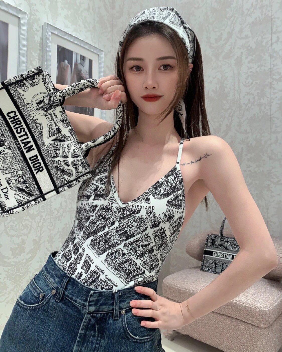 32b38f9315cfcedd8224a7edd9ca162b.jpg