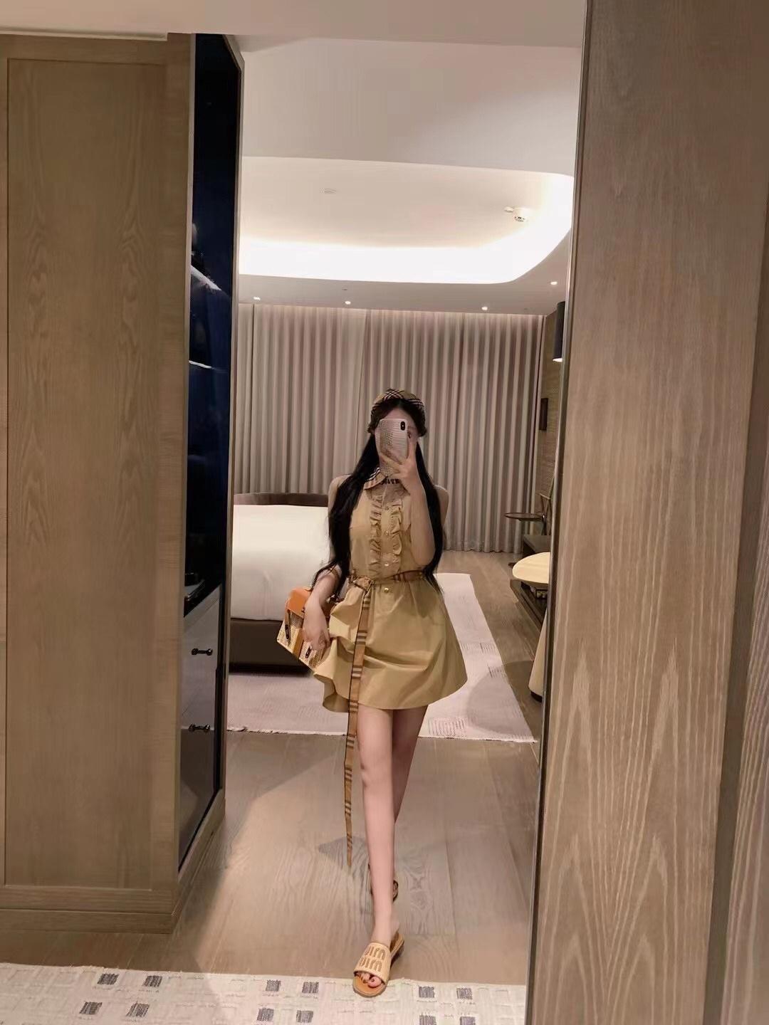 4b2e658b64afea7247bf24ca50f4e626.jpg