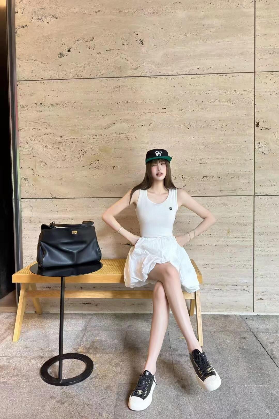 77c040d198bf7c6f04c12c5c087e6933.jpg