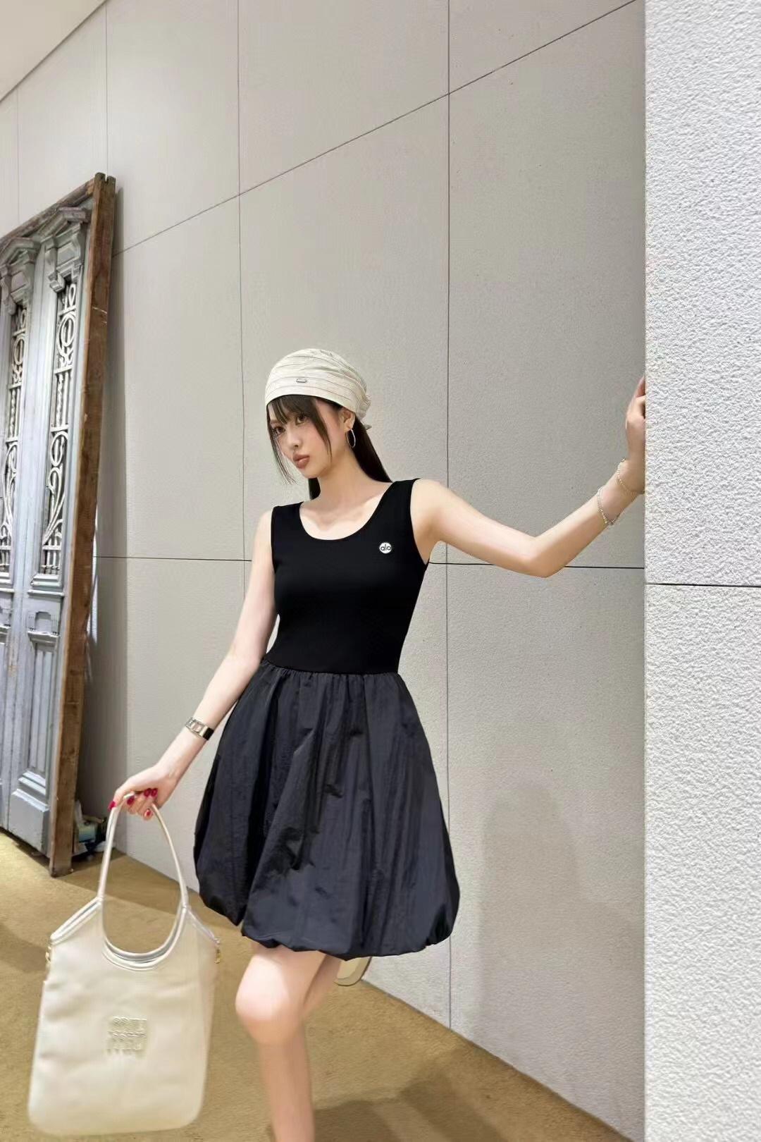 b46084d33b96d347507f8c515b1c9b49.jpg