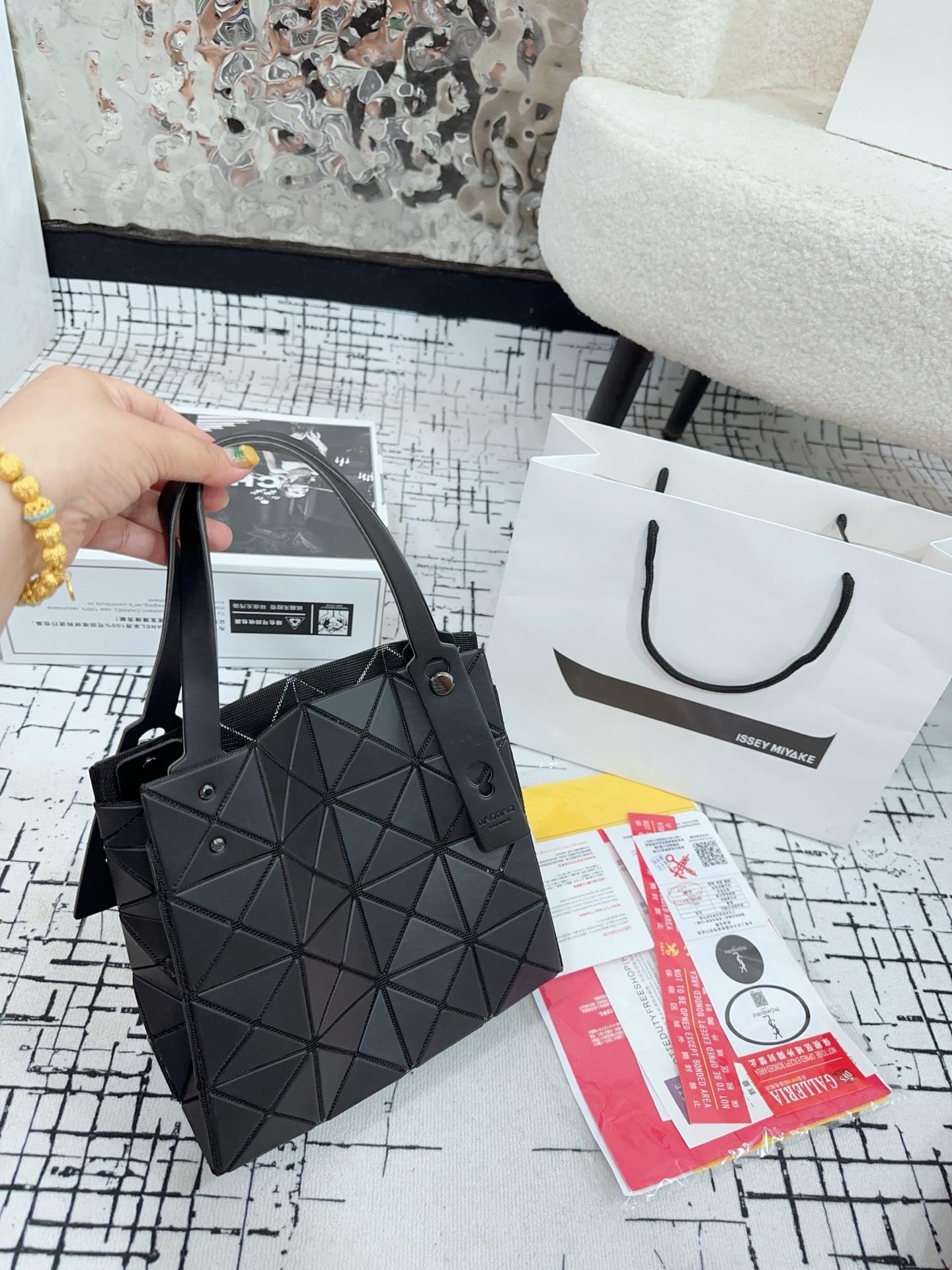 d6271e29a0e8466a6fc36fa6fbd461b2.jpg