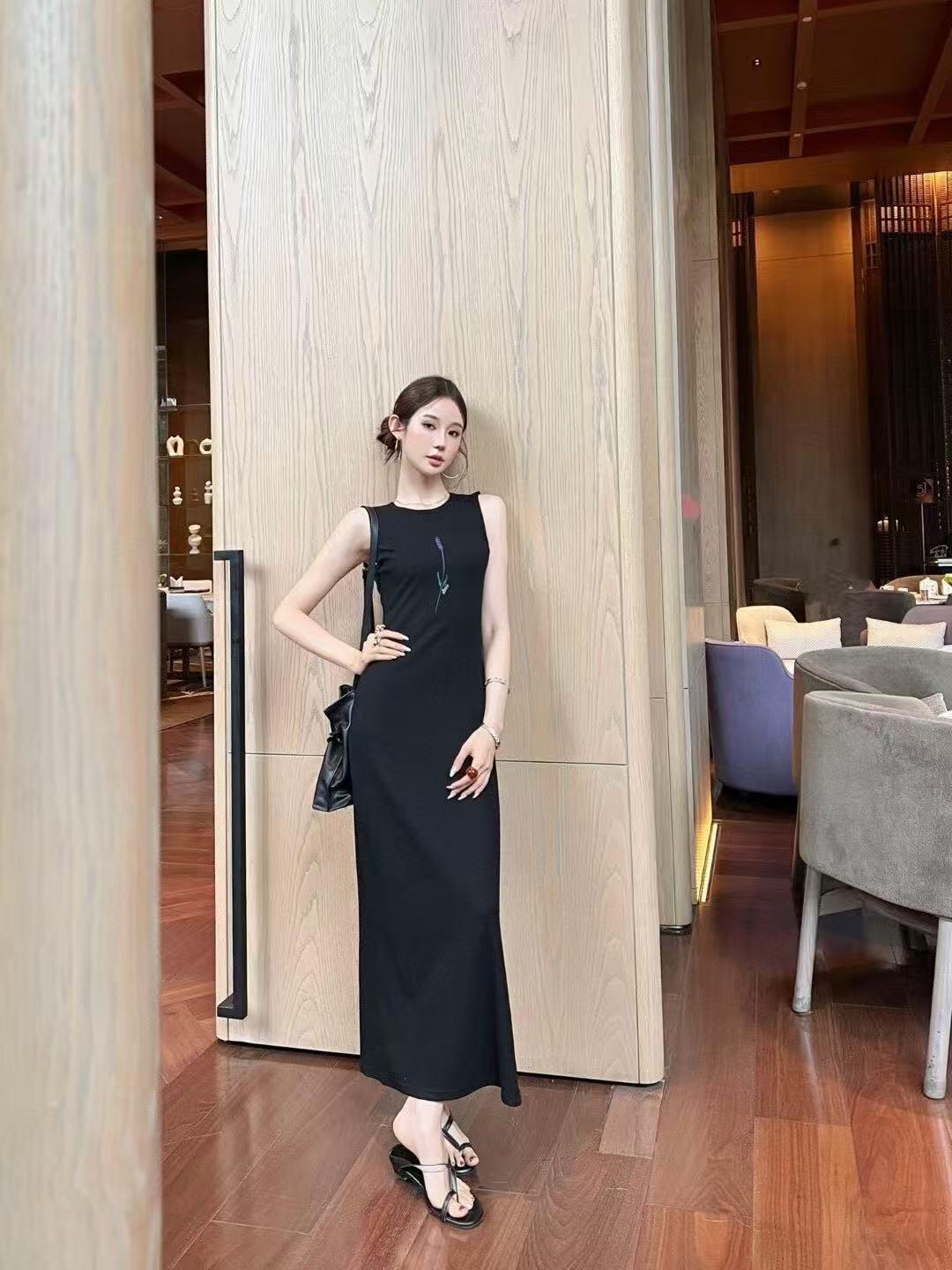 ddb6b53b1b40766980e7ecf83a904f86.jpg