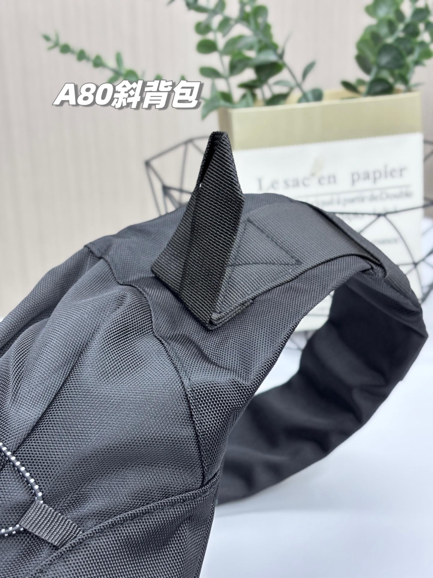 e21afbde59c01ba21bb21093ed14974a.jpg