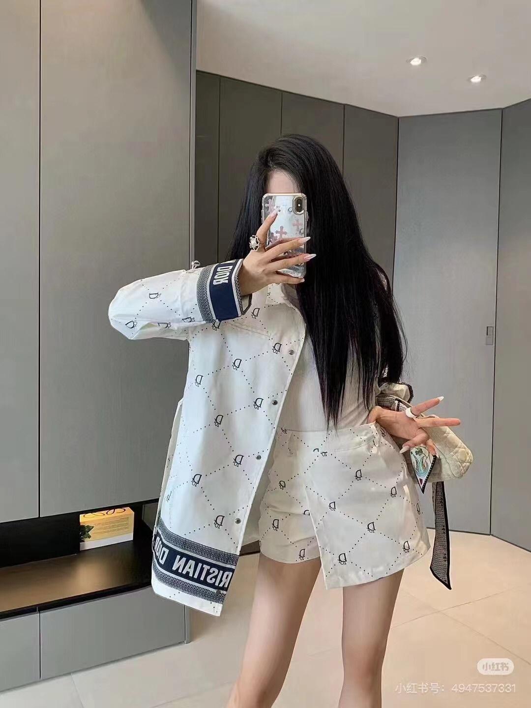e9e93aa6e4c6abc2f0ef5579132ab77d.jpg