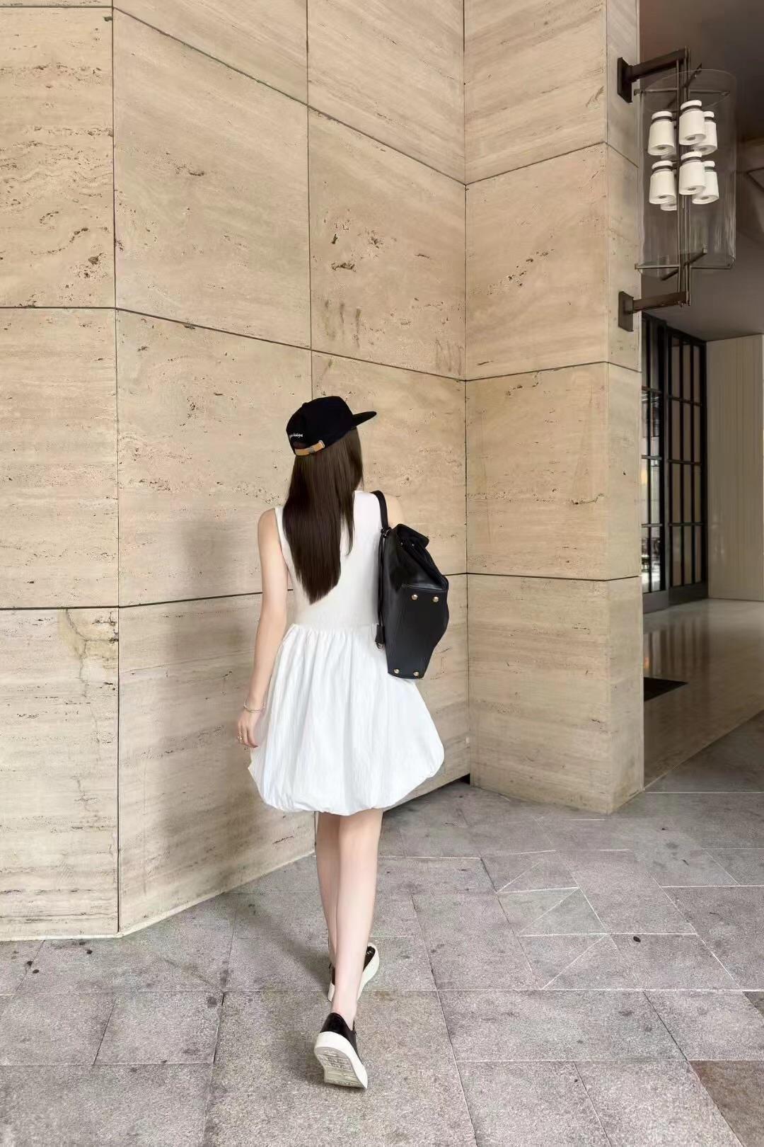 fe3c9aa6365d7b291d3c14beaa64314a.jpg