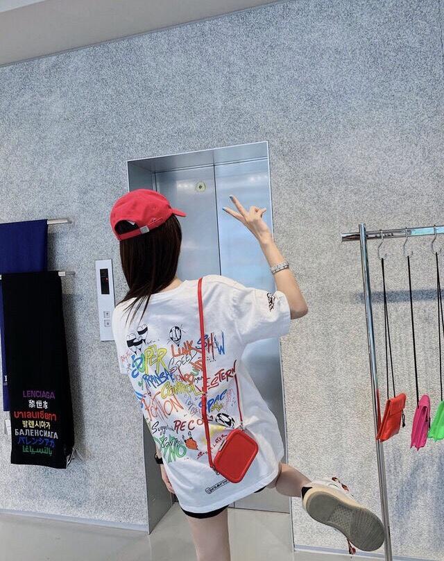 e049356998eef8721b6573f79baf67d6.jpg