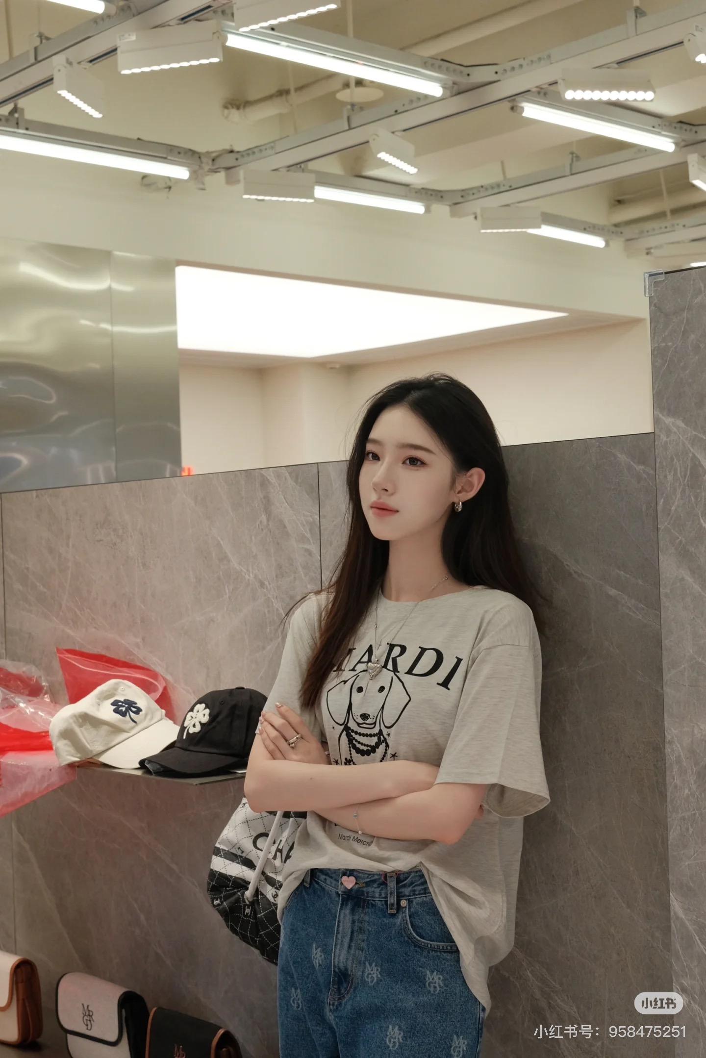 f4bb963d375a5ac253c2cc1760a8ec92.jpg