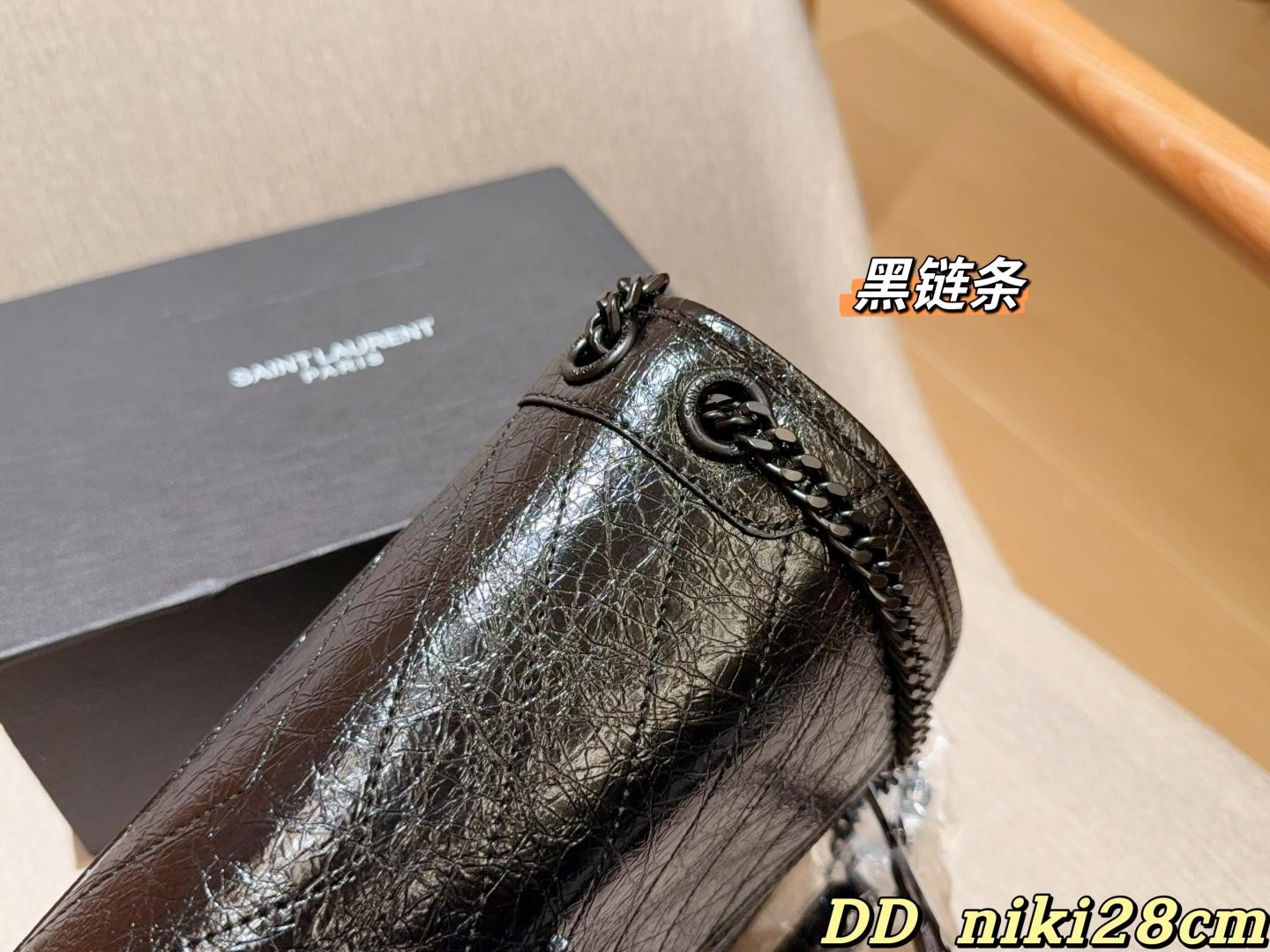 893a5a83fffc722e9c9ca3b4969570c6.jpg