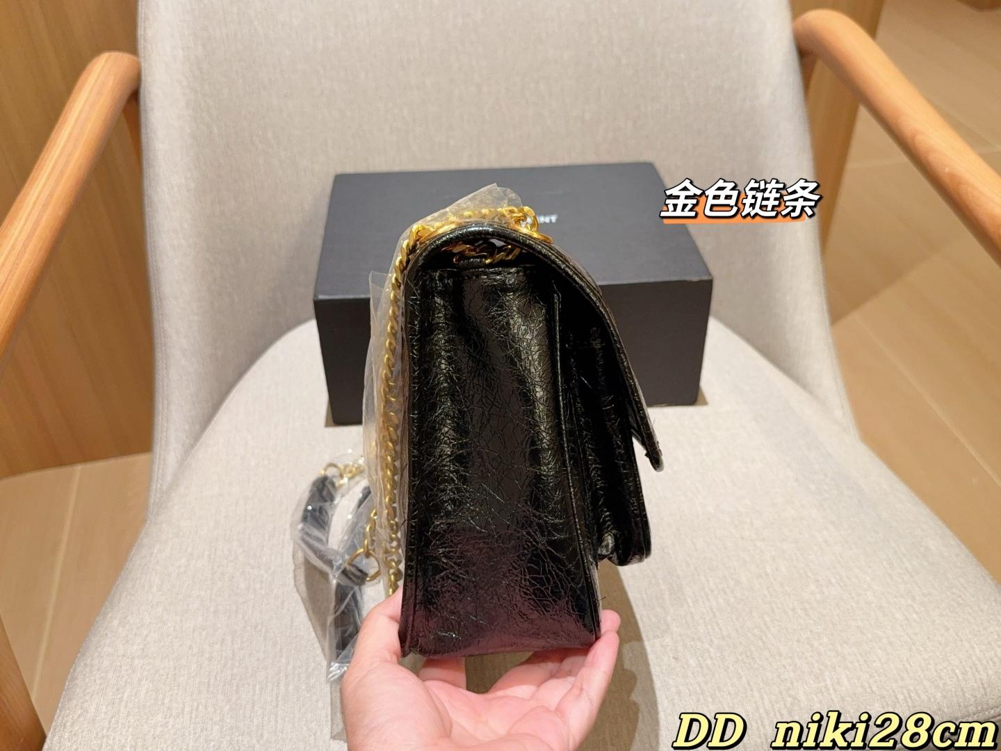 a726bcd33c18e65b1a6dd7026b73bacb.jpg