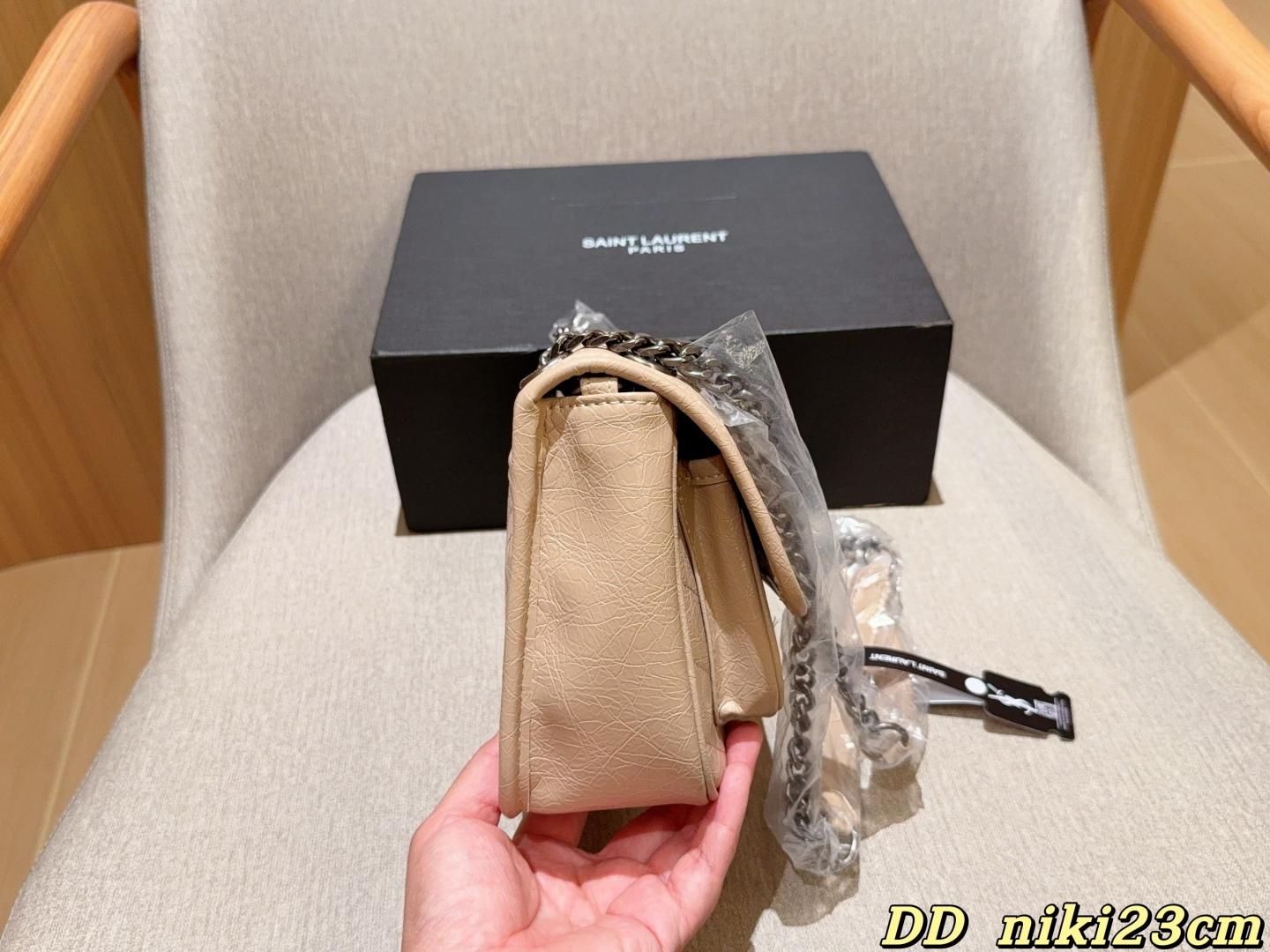 adfdd1cd5824b7ac380135248b94313e.jpg