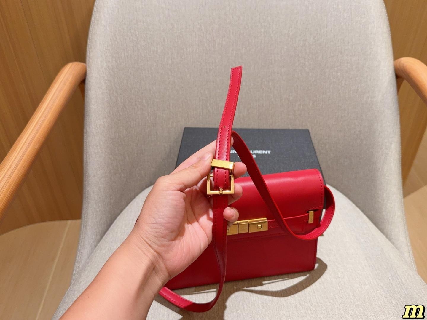 af02a1b86f4de3a5735d112aa18aed66.jpg