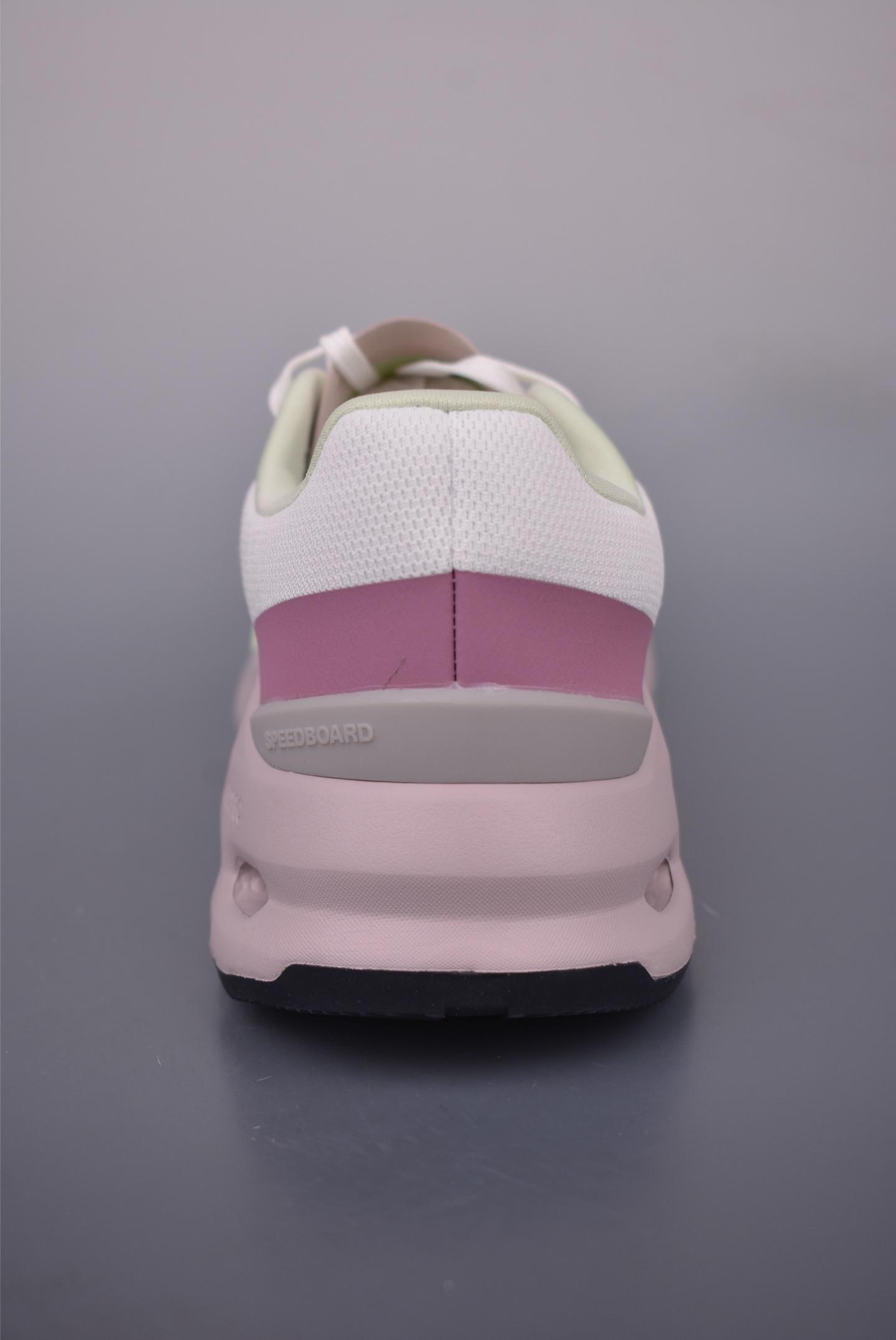 bc3d7dc9b7eb654053f70d9eae7a2e7b.jpg