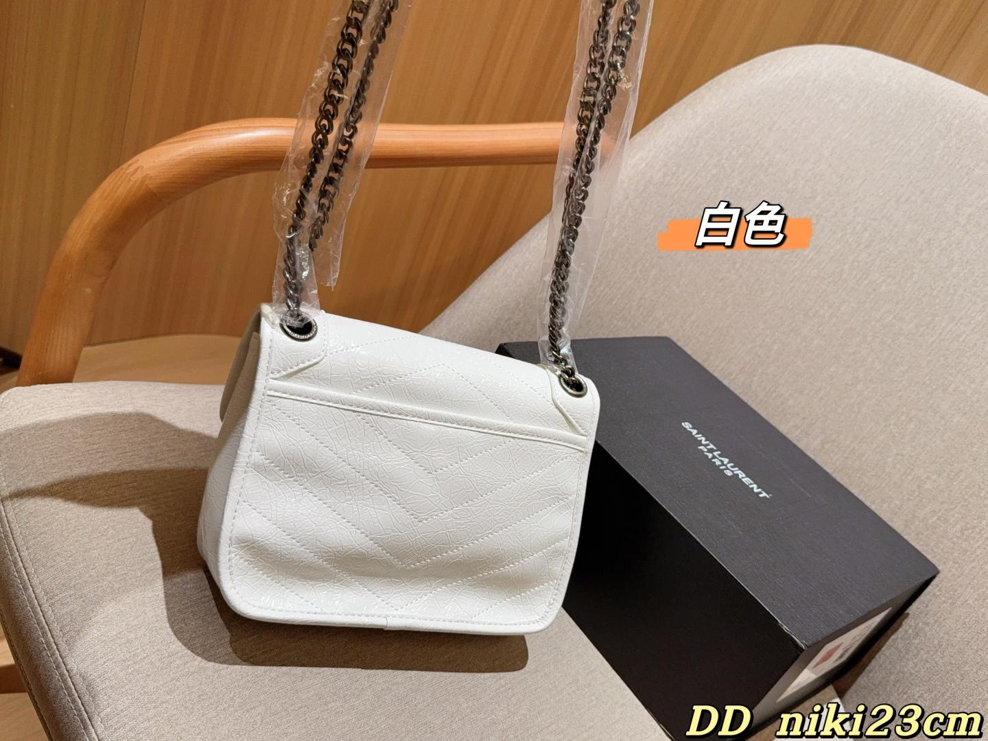 f24507d0f9759254bae3229e4c266679.jpg