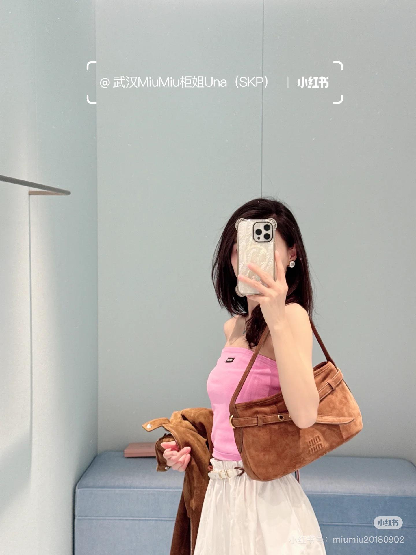 47d40c1af4031d3decec65da91617530.jpg