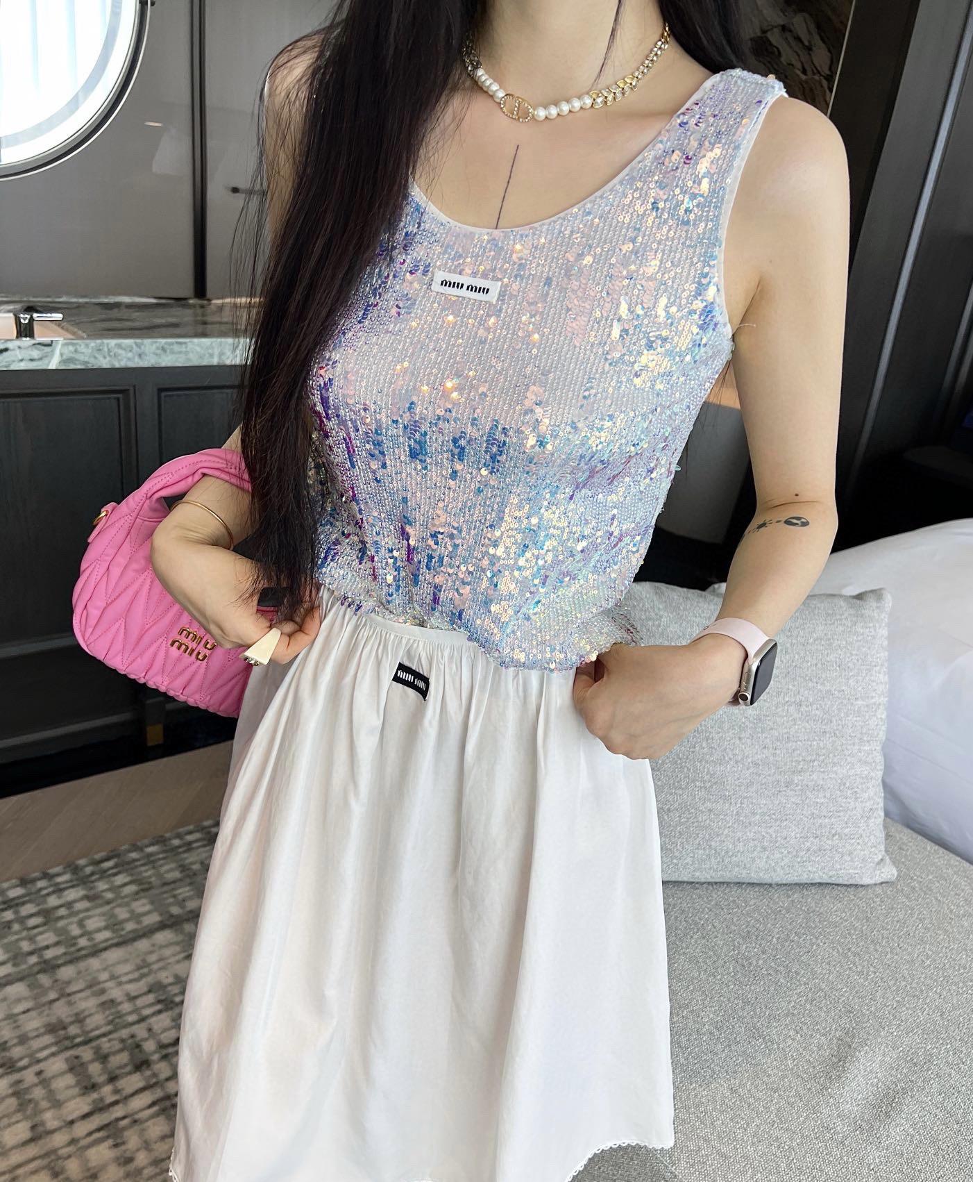 9d910cf6619b67122d3143a602e6d885.jpg