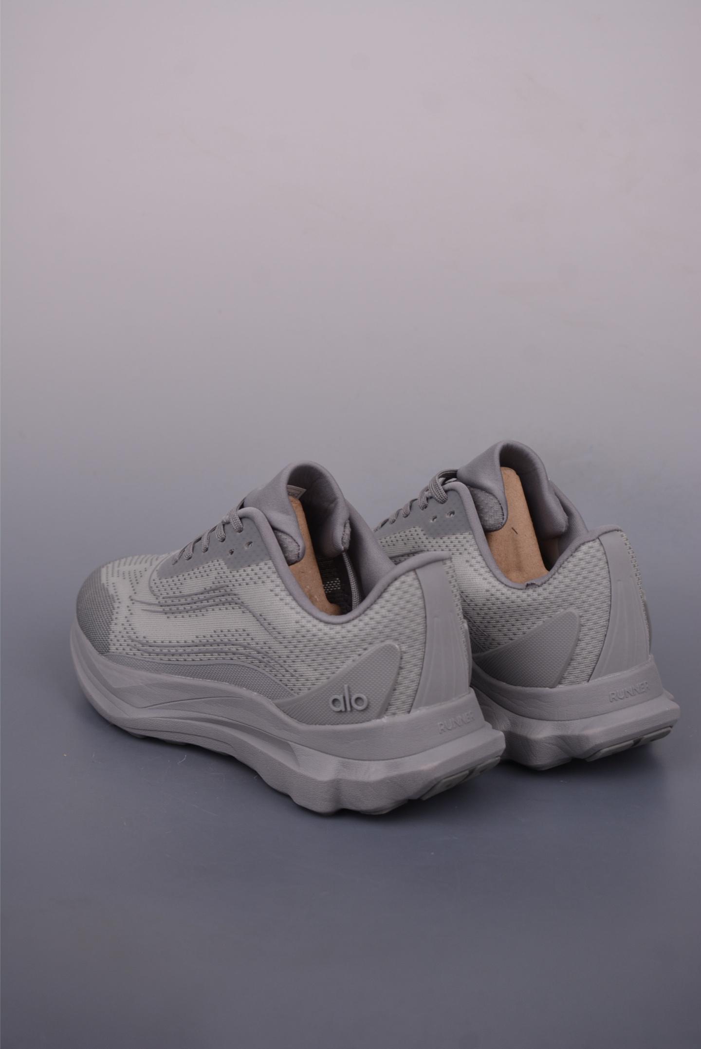 c55c4e21ab33d8198bc7c930fcba4db4.jpg