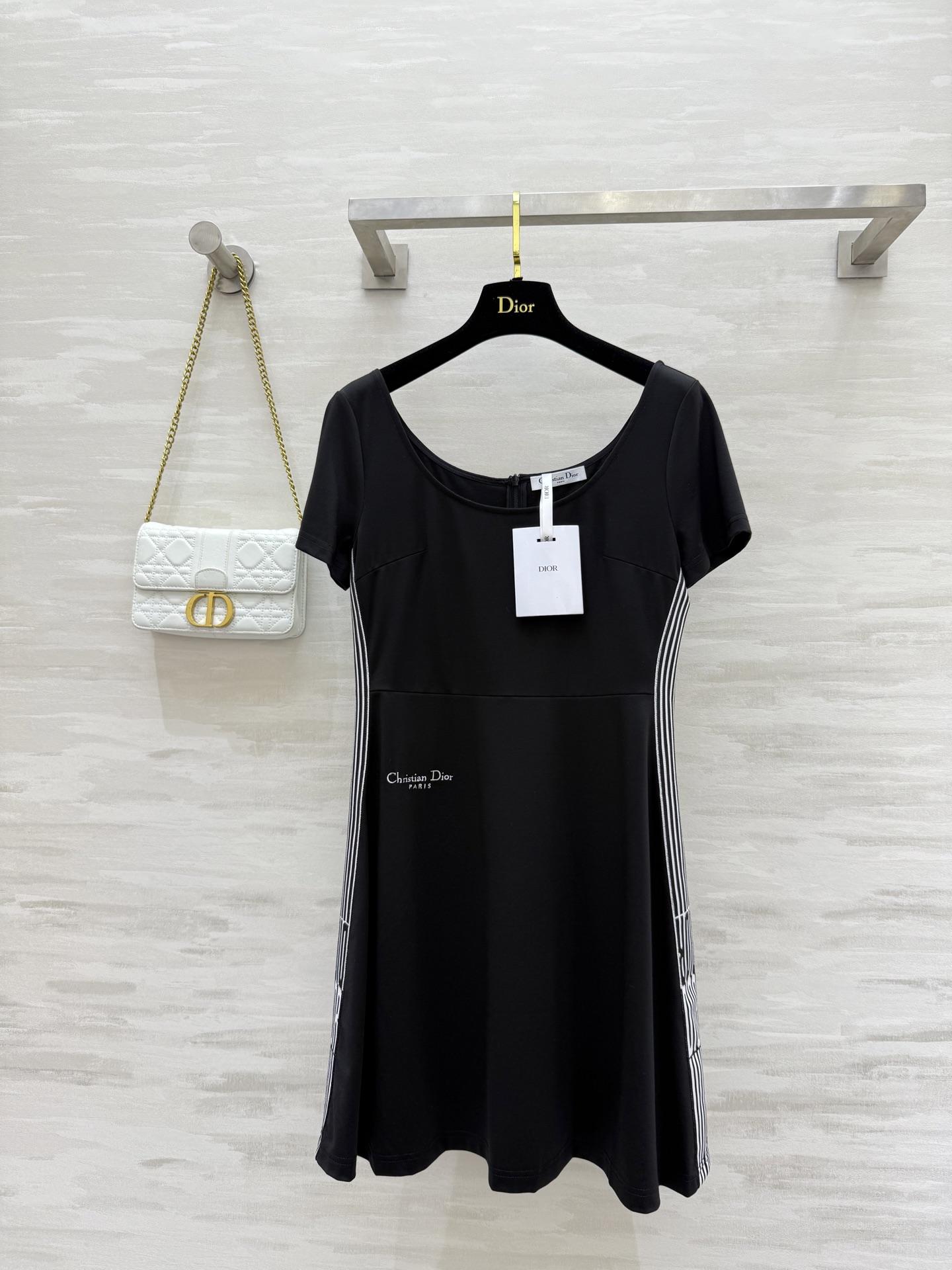 c90f092518e537eb08ac38bad7863db4.jpg