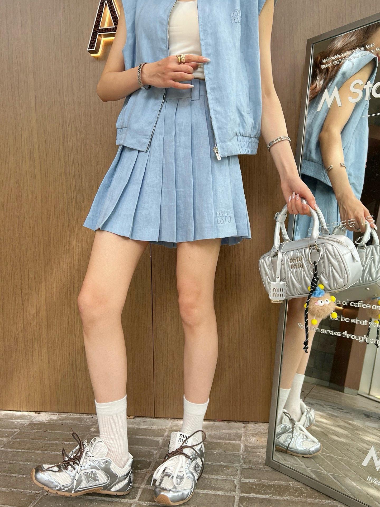 d7b1037f536503d9ce621d5b18bff8f9.jpg