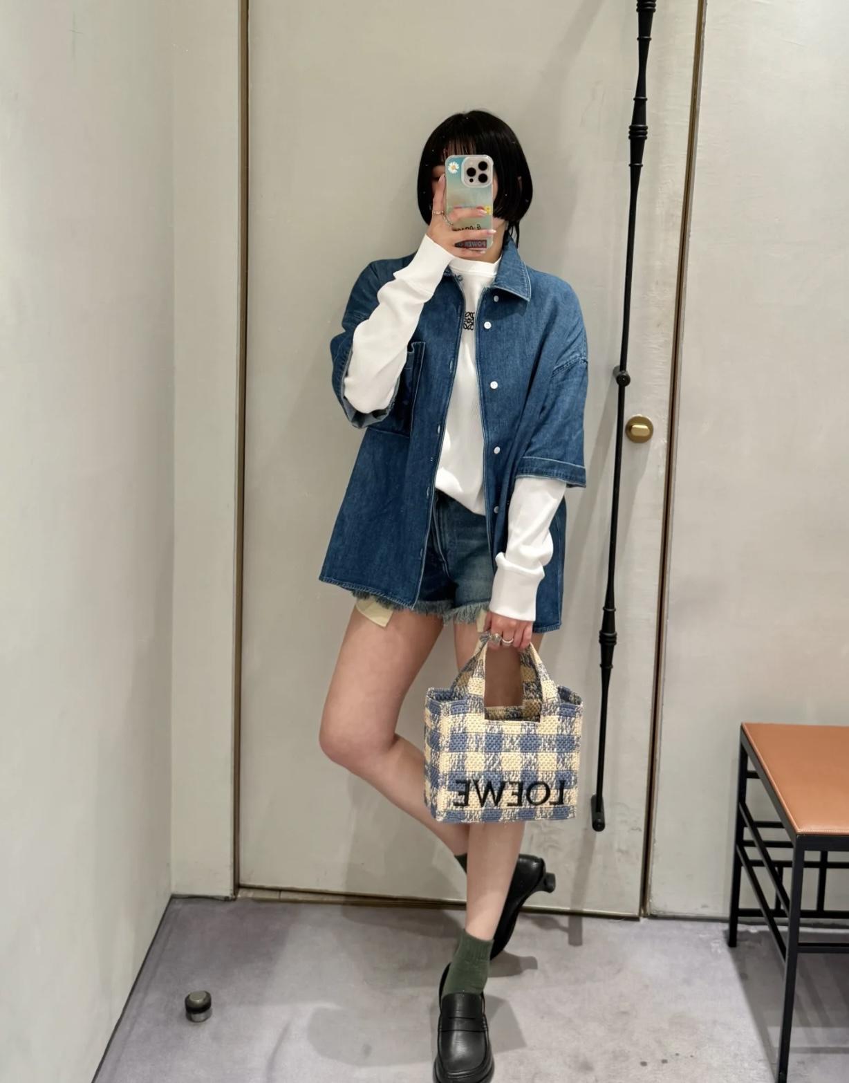 f5e86baf134a181db445ea2e8b1b43a4.jpg