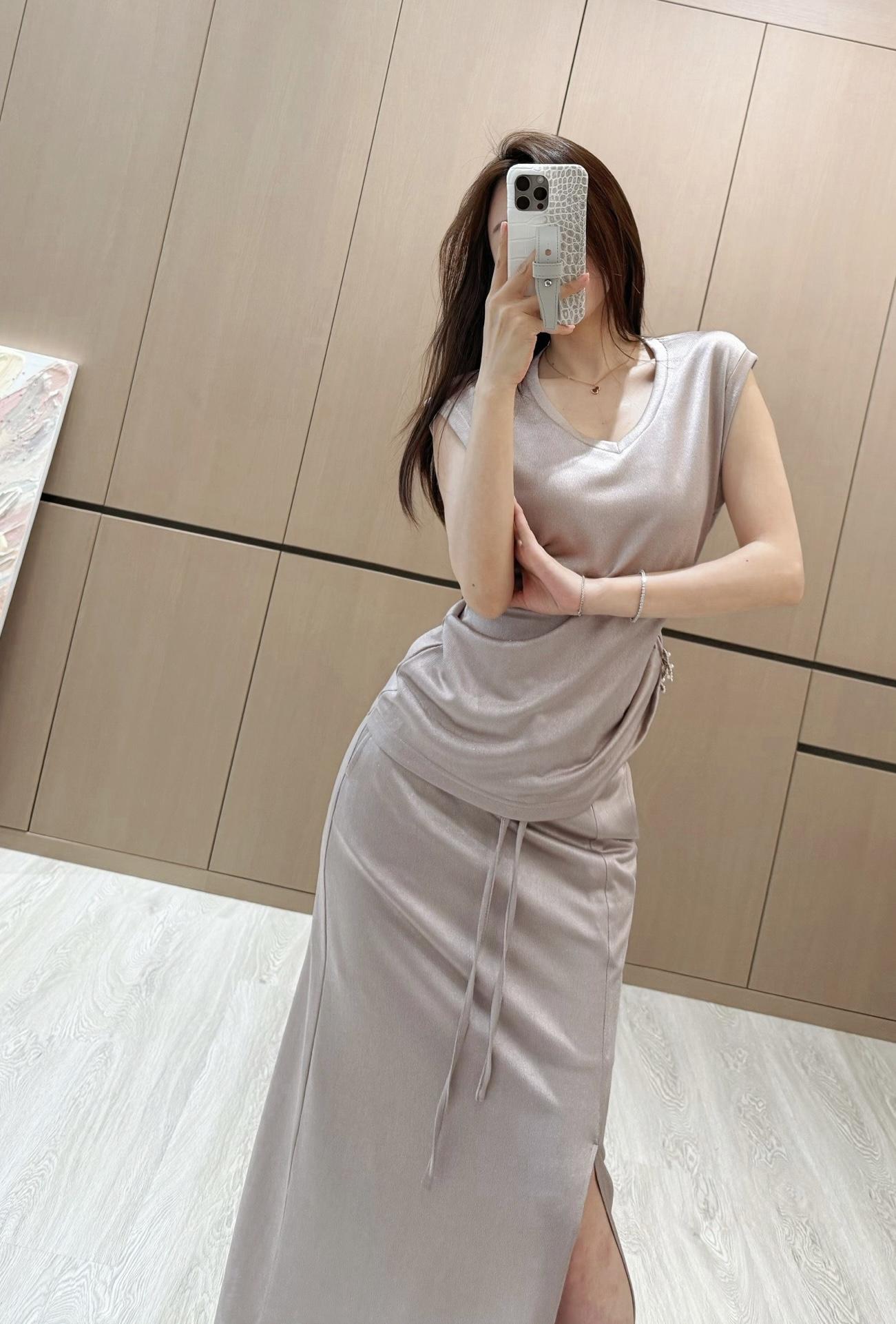 f8fe5874c7e2a0ee214cc2472ff97a04.jpg