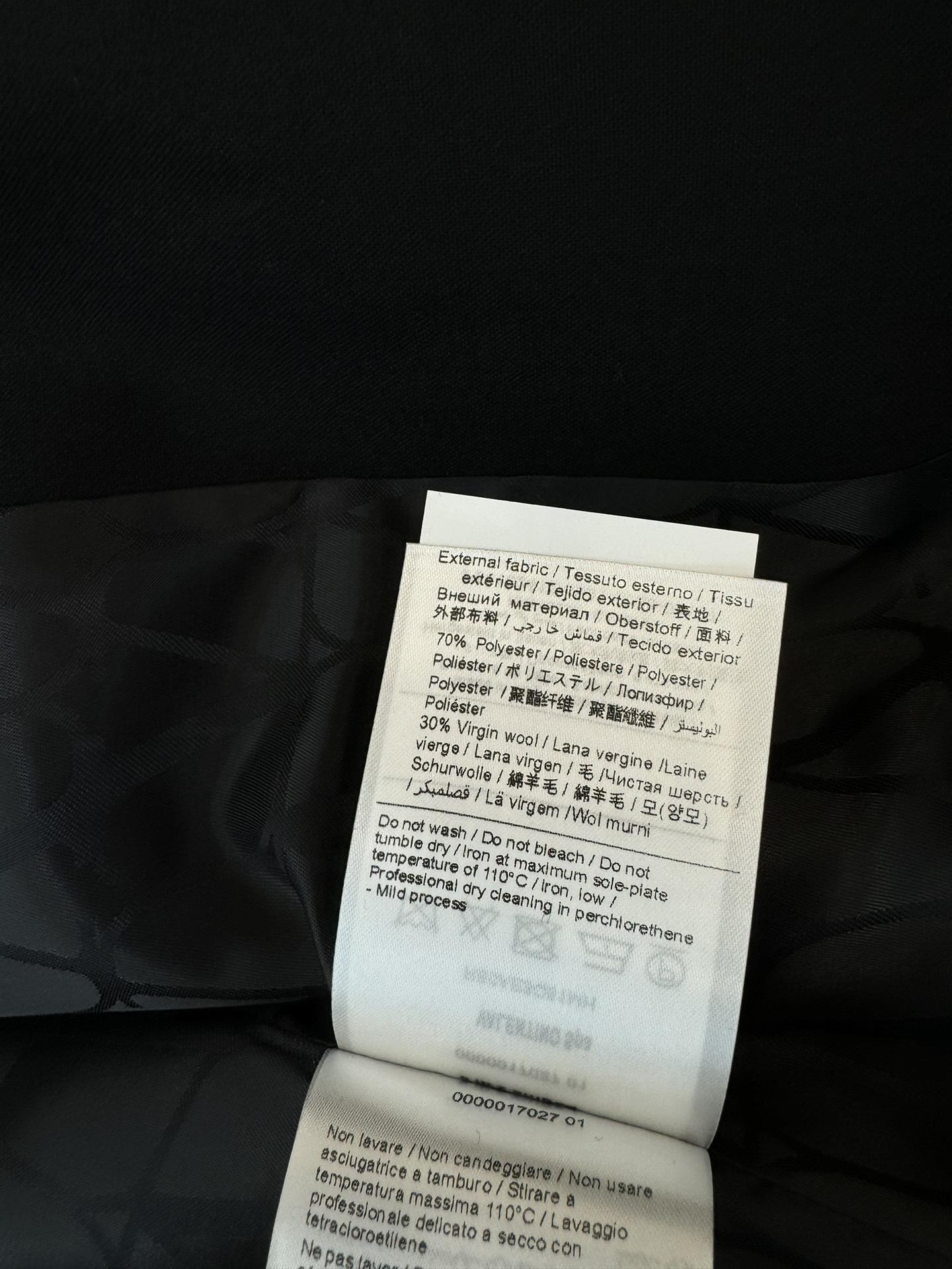 328eefd93a519b529eb868e85011250a.jpg