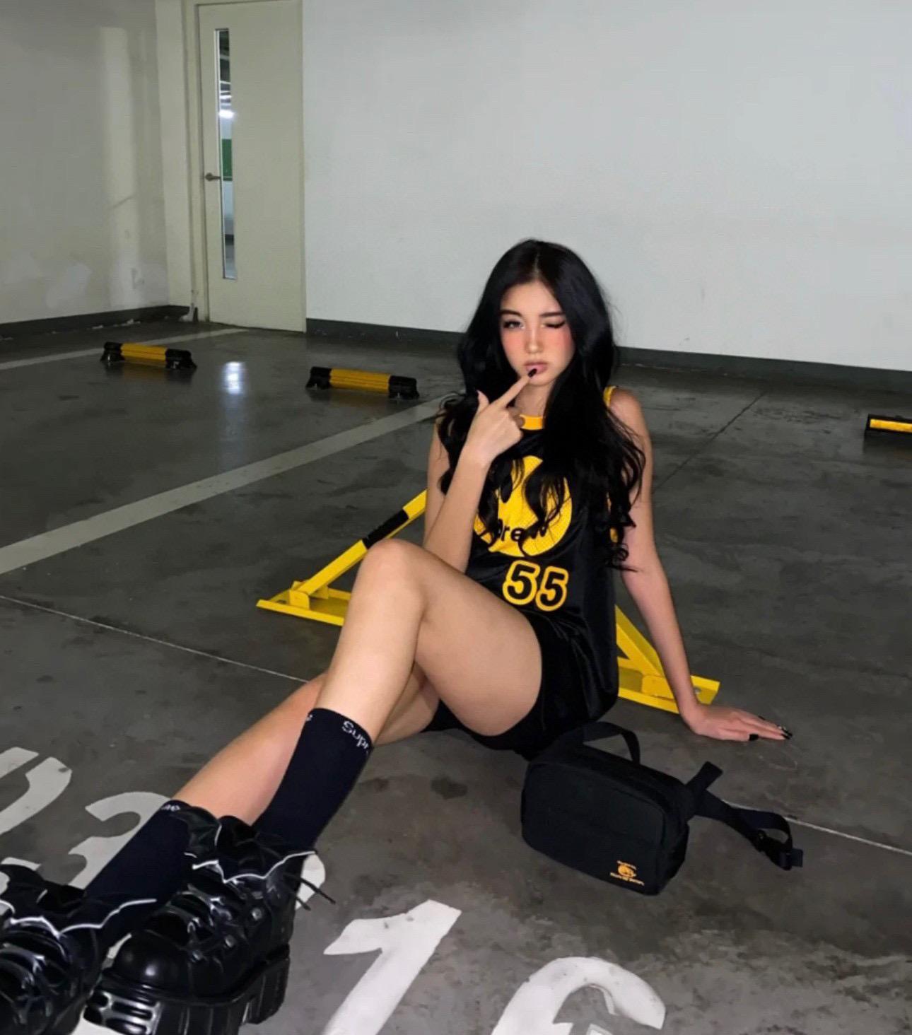 37a295c3a89fef581b4cb6a6577cbaf8.jpg