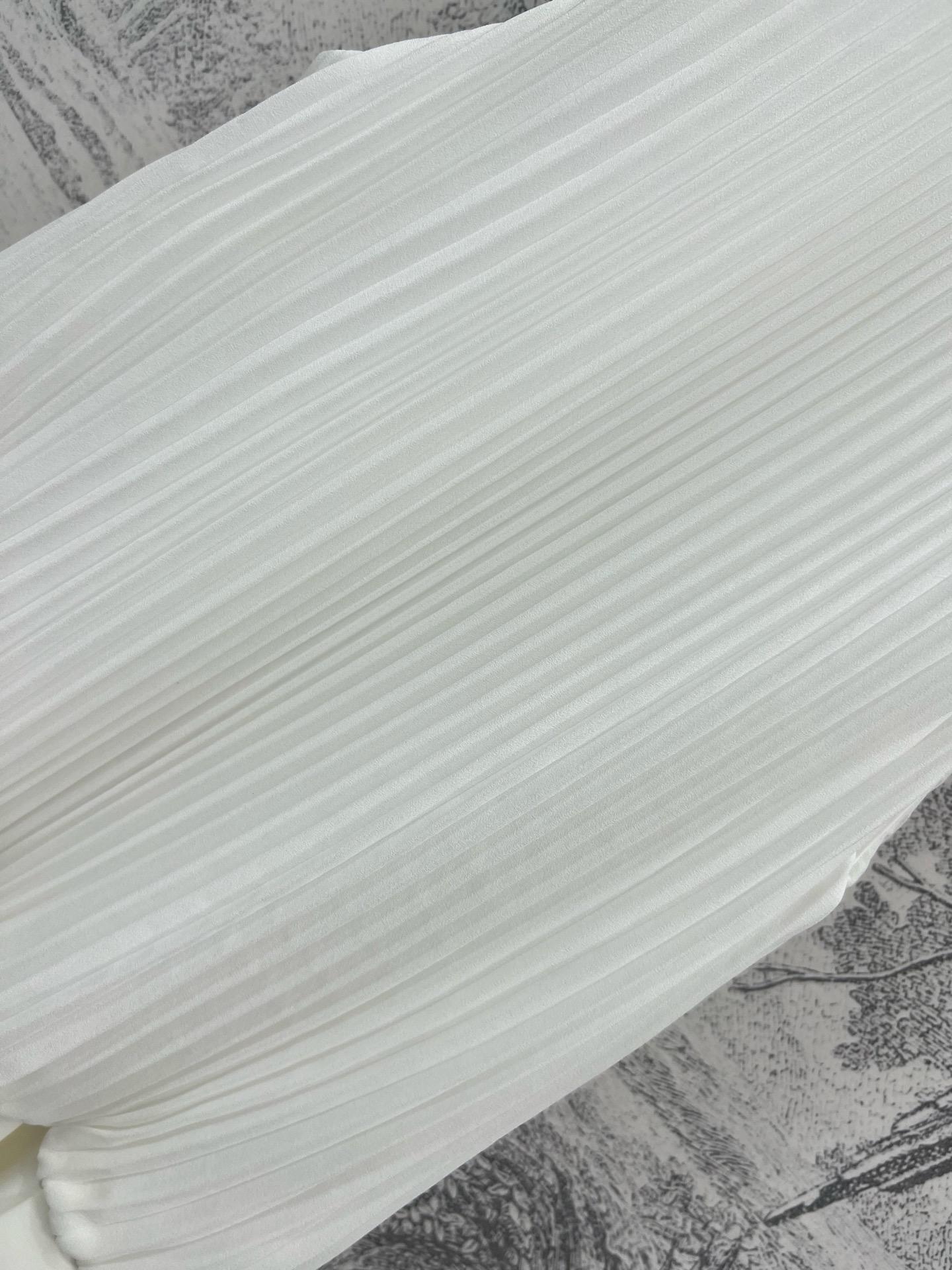 3ec9d4806b60e3f6af275d47e218a647.jpg