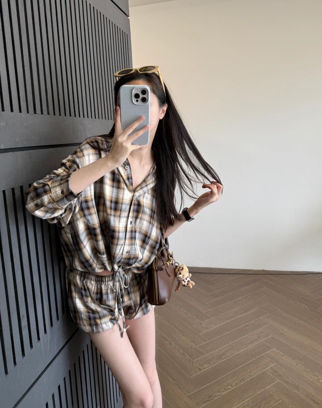 4ad5f3670bec2e81df02382a61422614.jpg