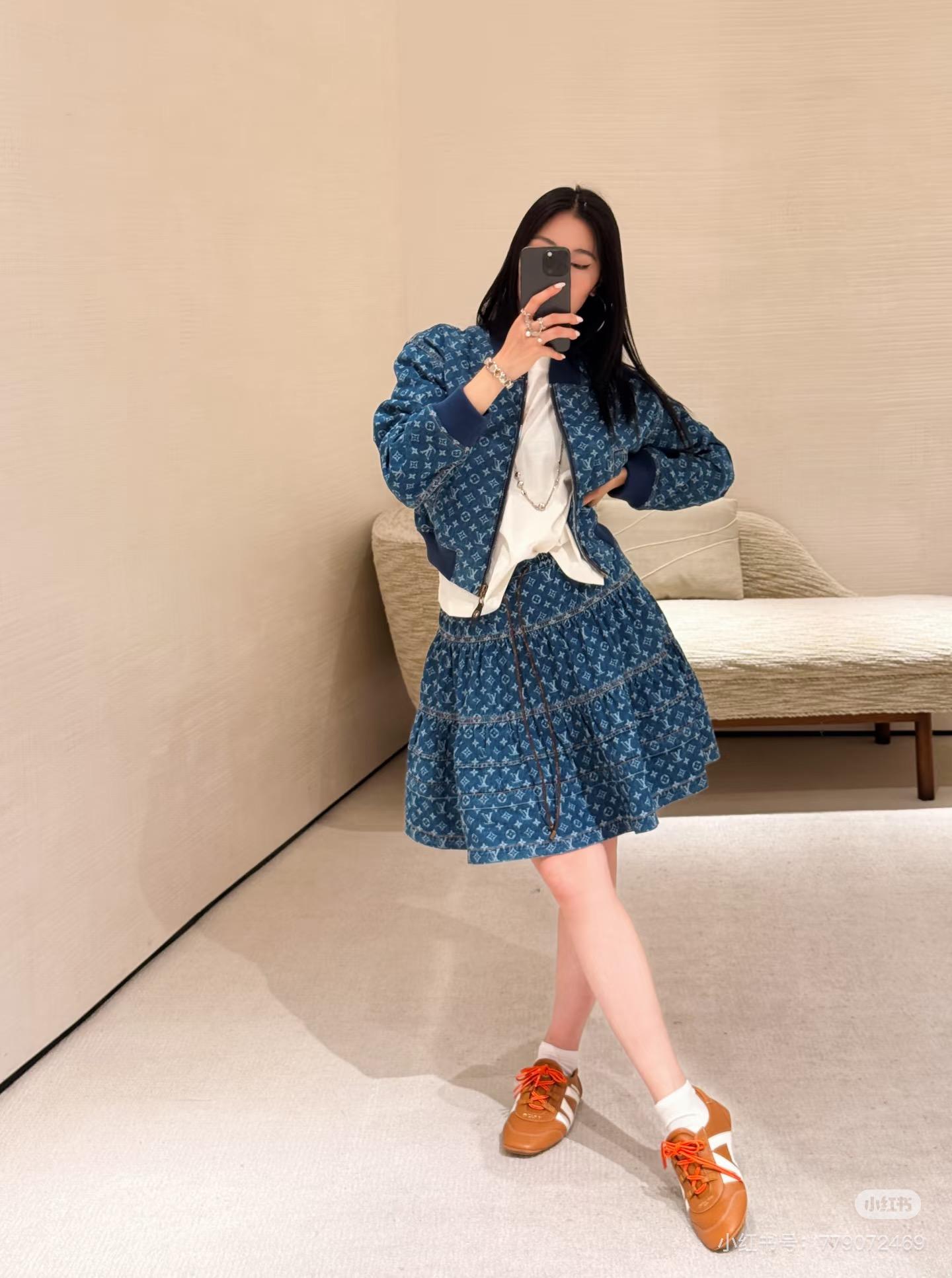 888c639ef505a105aab6d18154c3e8d4.jpg