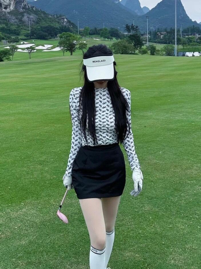 9f090ca356e1731b58156dab37aae49e.jpg