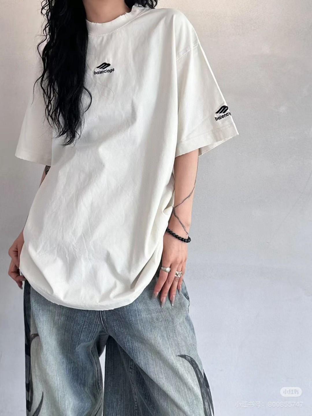 bbcaef605a754942c16daa5c7c3ecd16.jpg