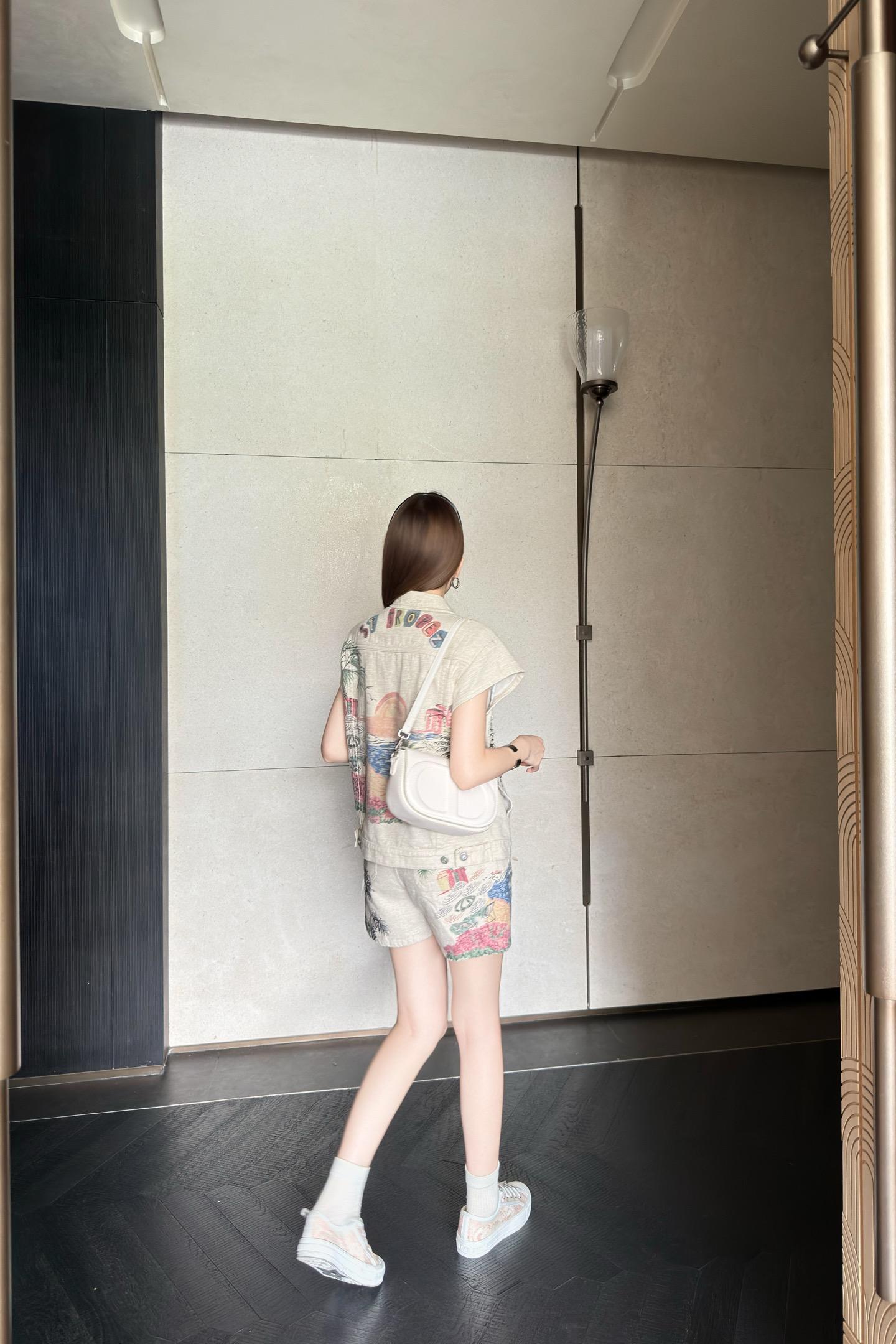 22a9d36ca482629d6031ad3a0a5daf3e.jpg