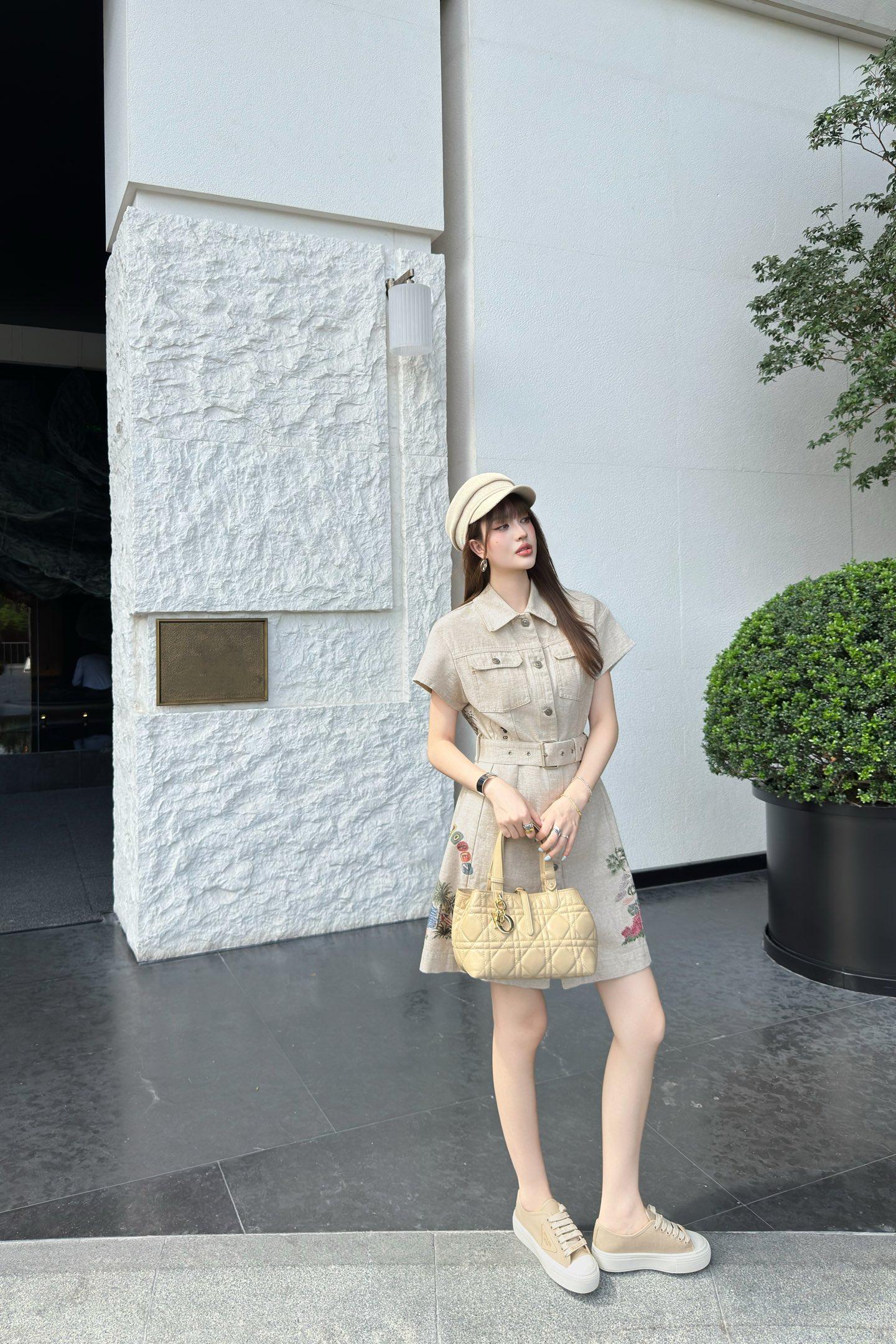 48be52ded2b36f9e99d9b2c11254a141.jpg