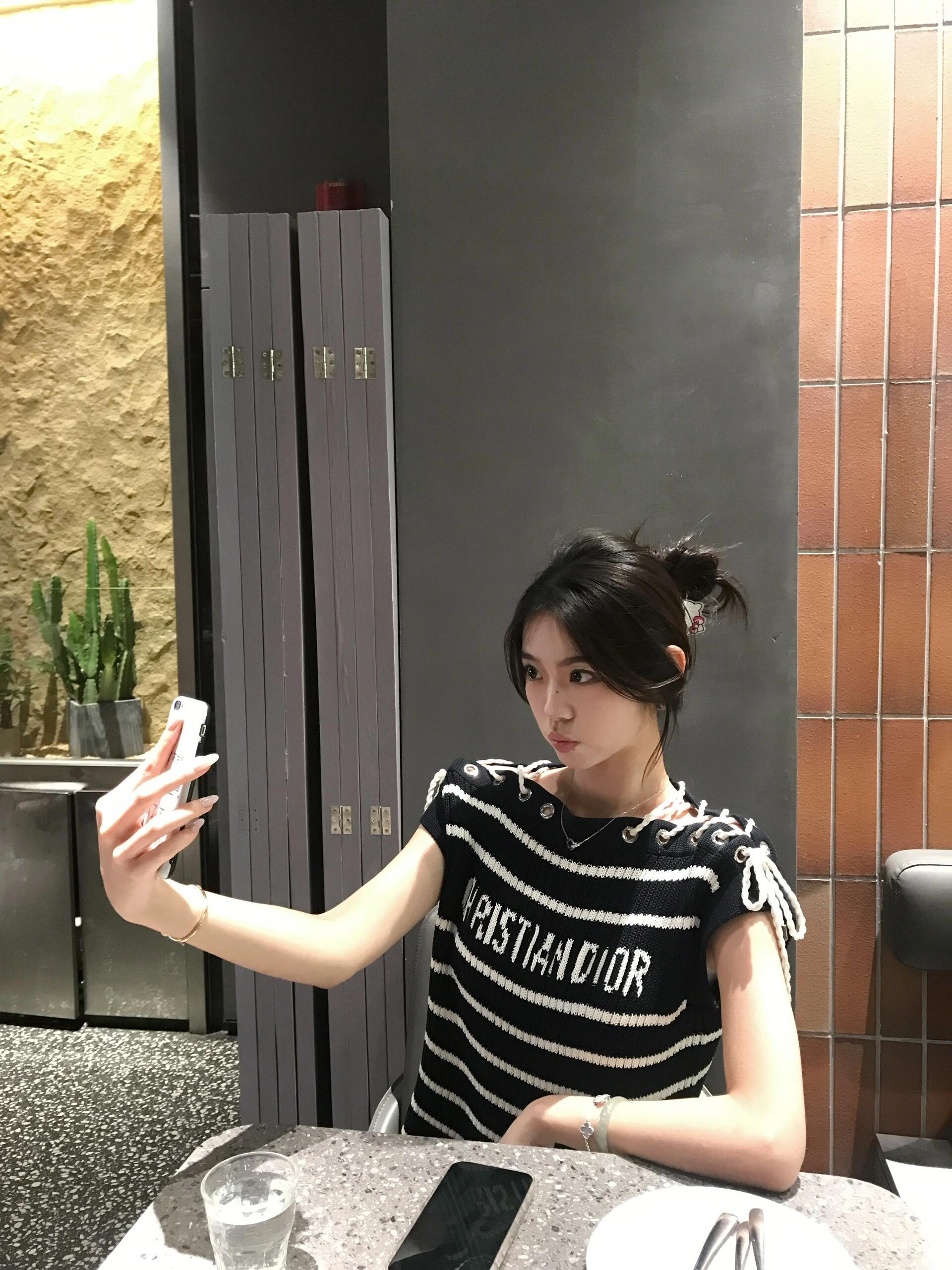 75cd202ad05dc27092de2120c4a6d226.jpg