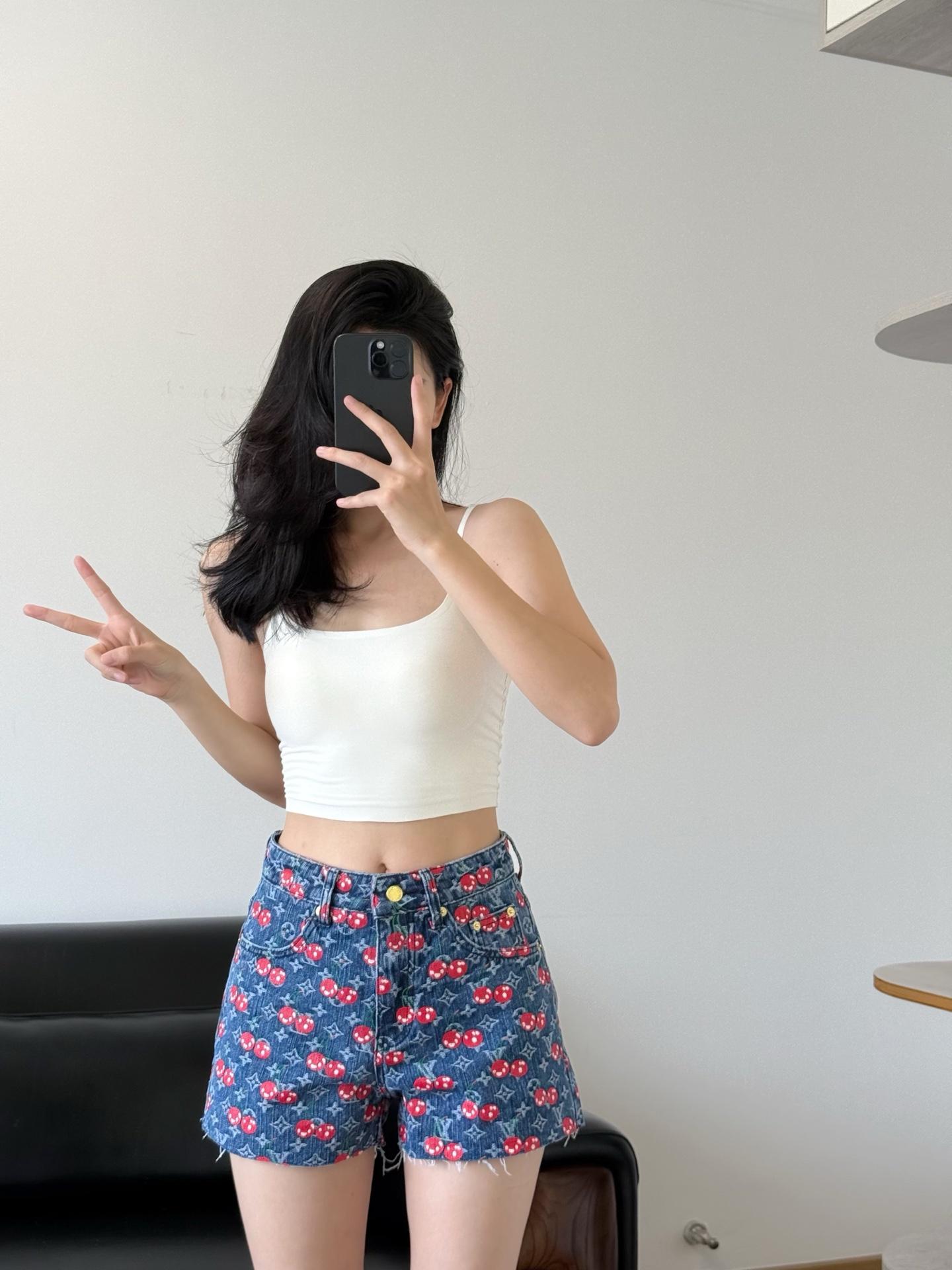 034bb56165e65a77c7b103ebe6f8f962.jpg