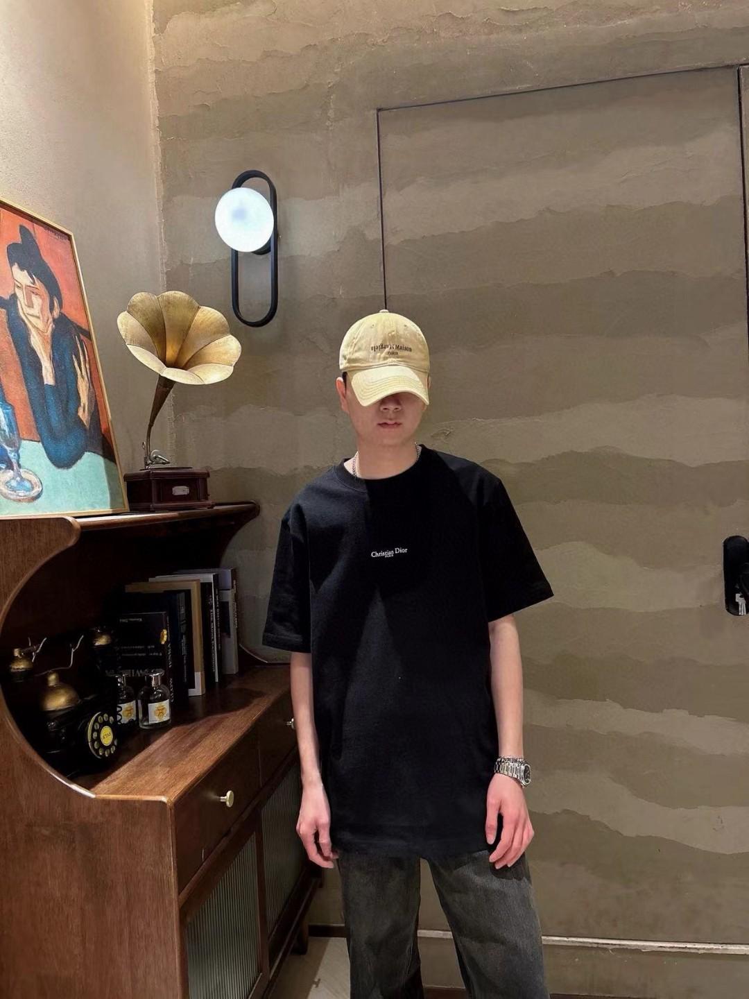 0dd9c7e95ff79cc2fed893140cf6693a.jpg