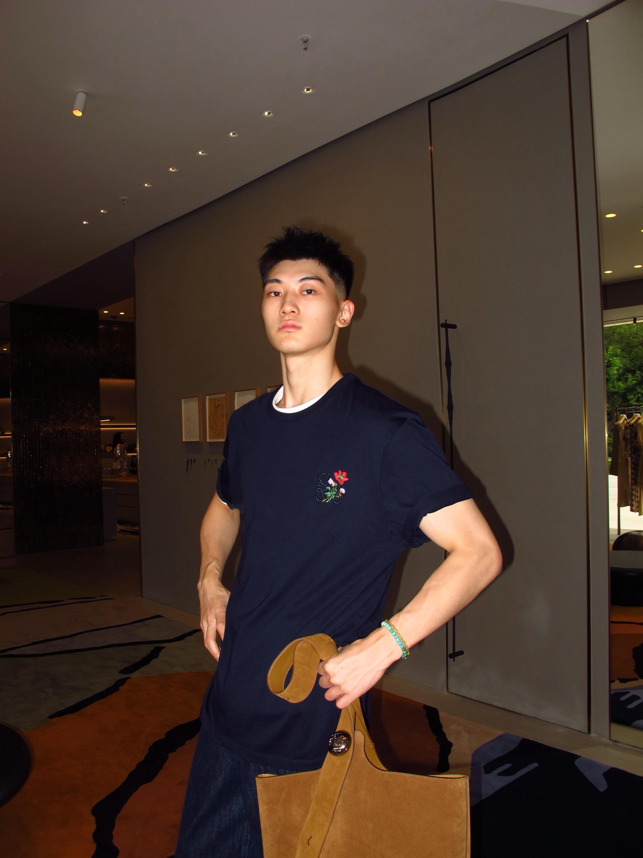 49b4fa0a9d7107fdbea548ea06d325c1.jpg