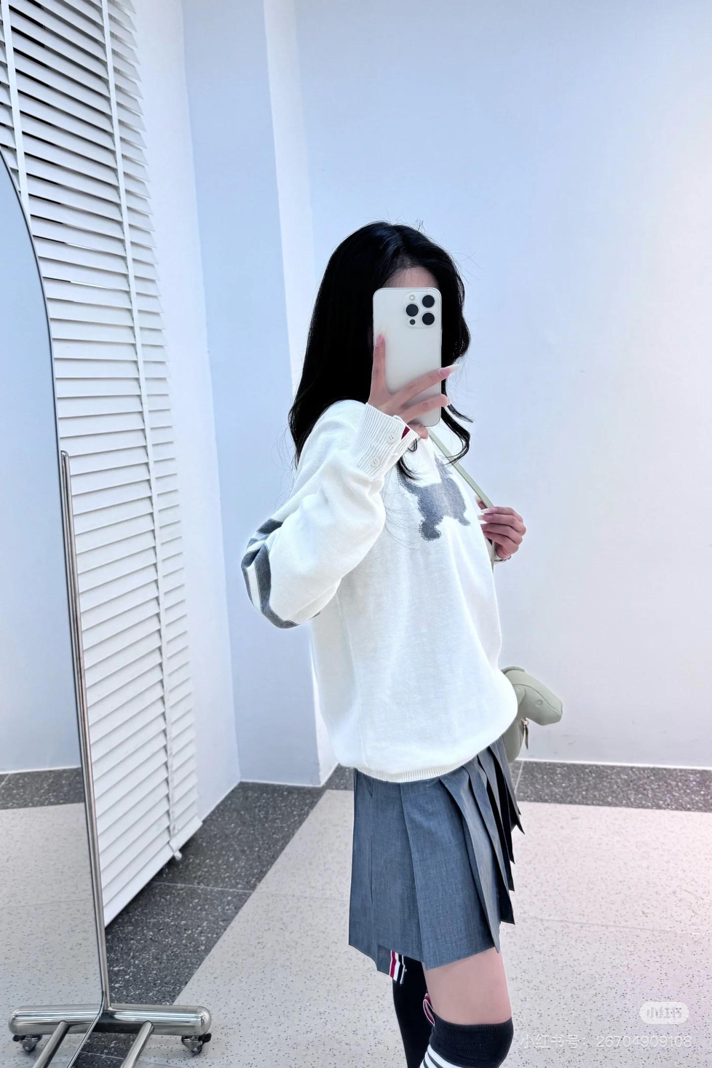 4aed3478101185129a6d16d20be61ee0.jpg