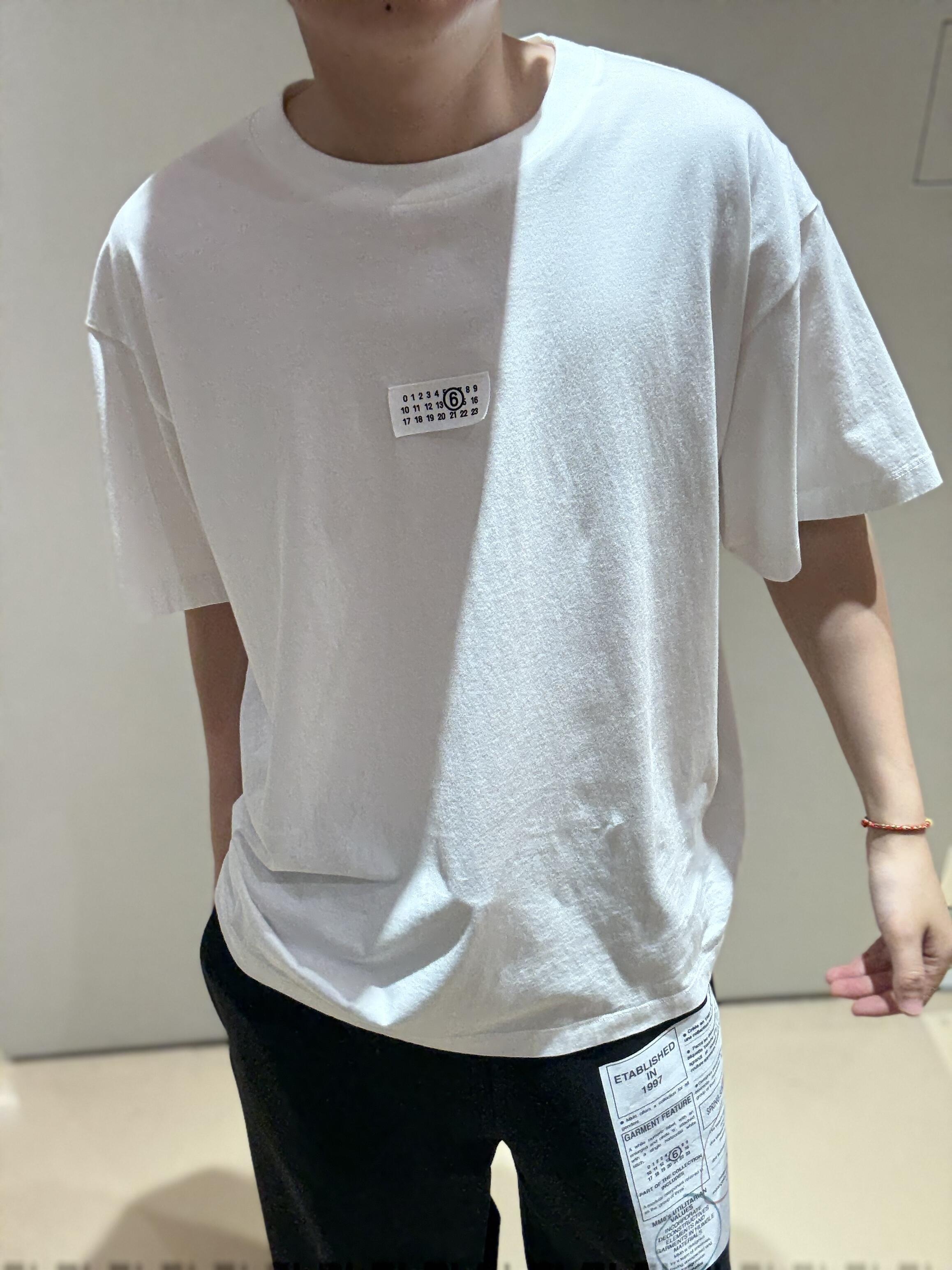 51028be0ff4332bb7b8b3fdb36bdaa6c.jpg