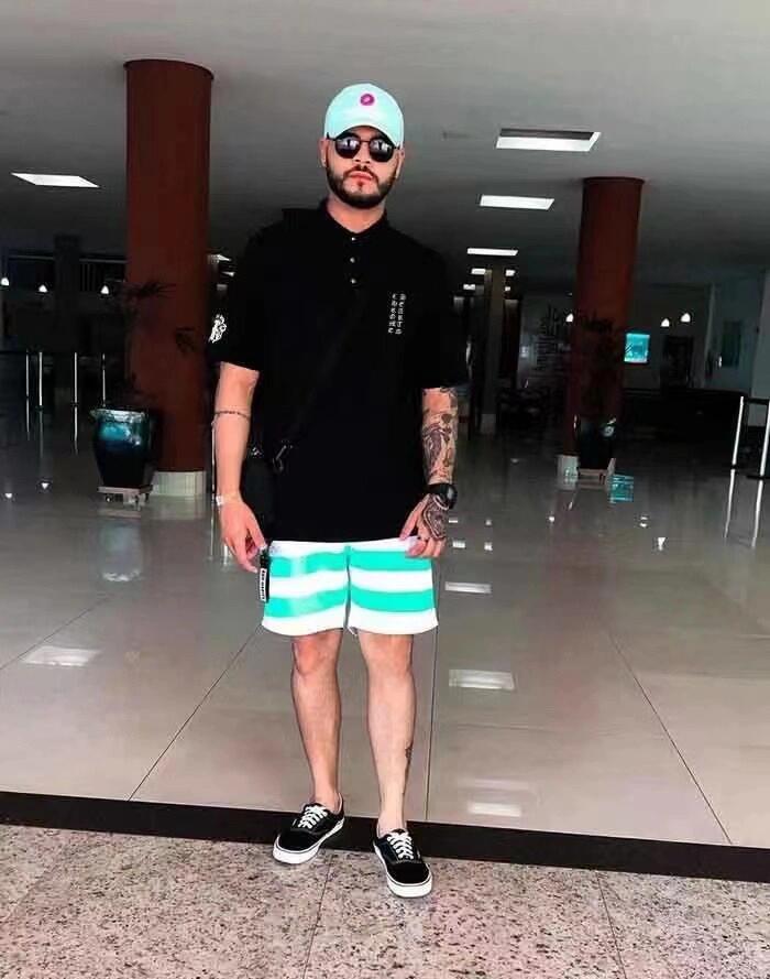 5162e2ce6fcee87768331837583236cc.jpg