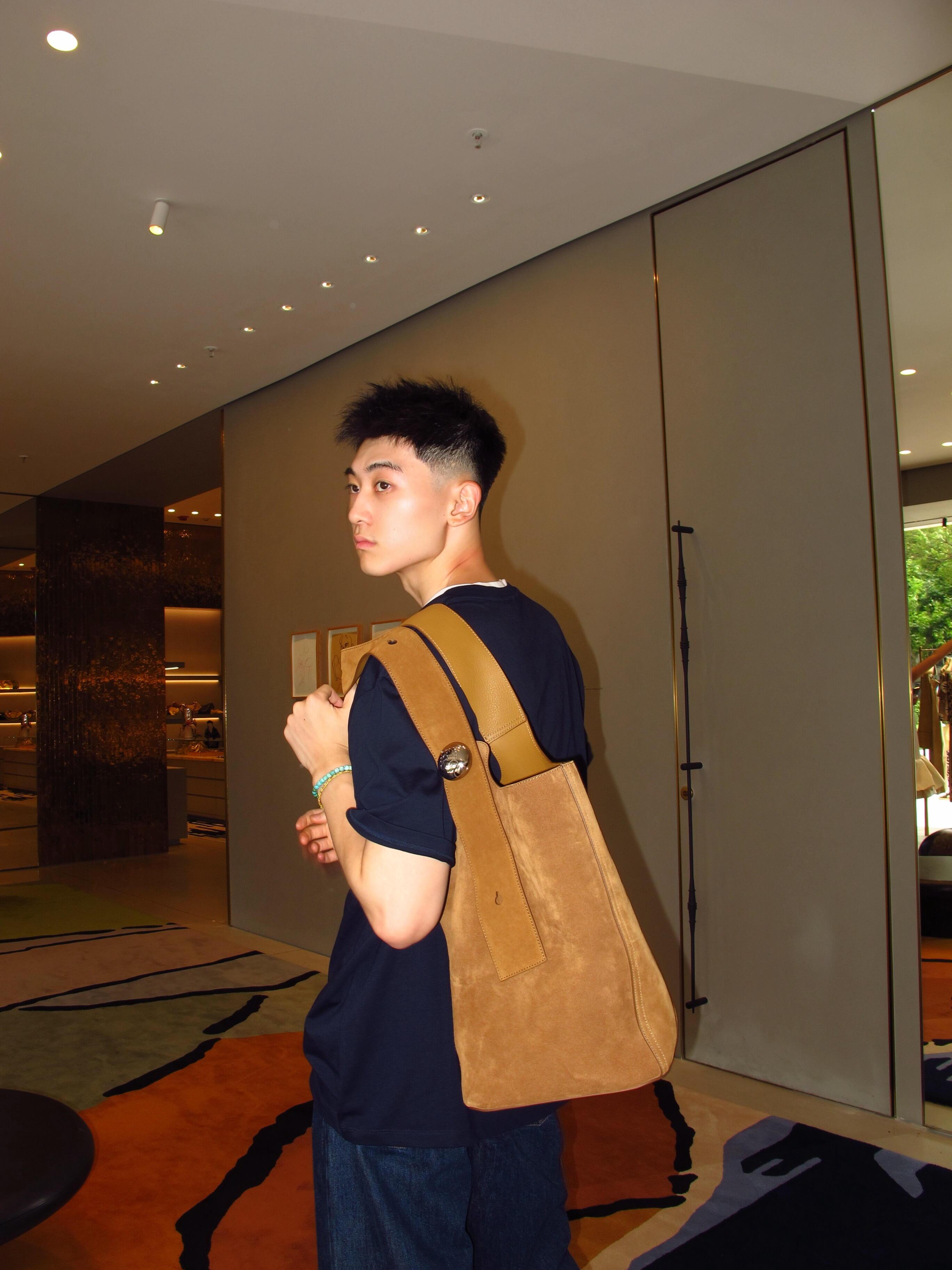 544b2b3dd62670abfa816bcc18ca0e12.jpg
