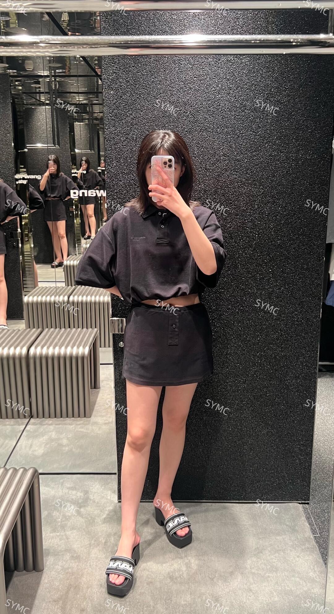 54b786b3e6d6aa69db86ee80a139af6f.jpg