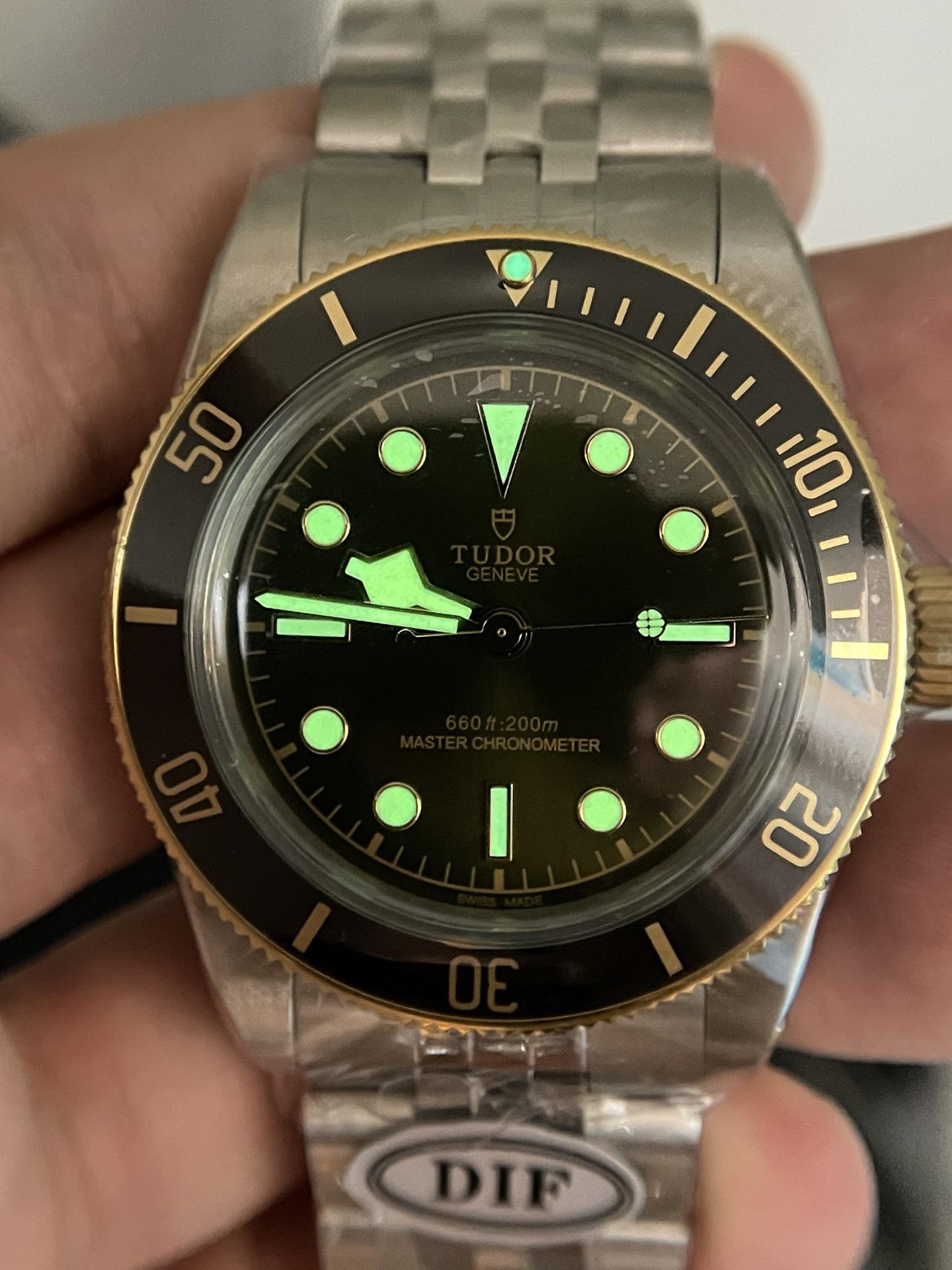 61f12986b1eac72b2735375ebaf0cb86.jpg