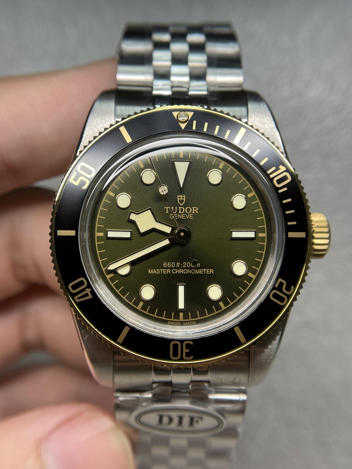 6b47615c1765098e5e6f90dbd0232532.jpg