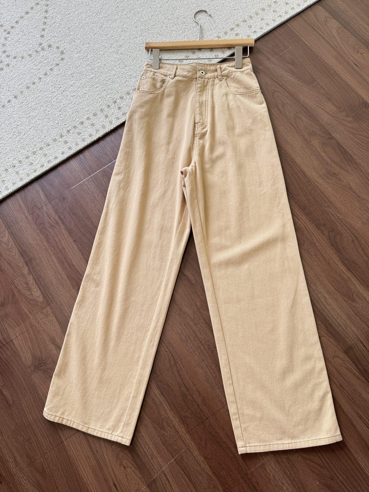 74a42c206acc9edff78d30e3b843b556.jpg