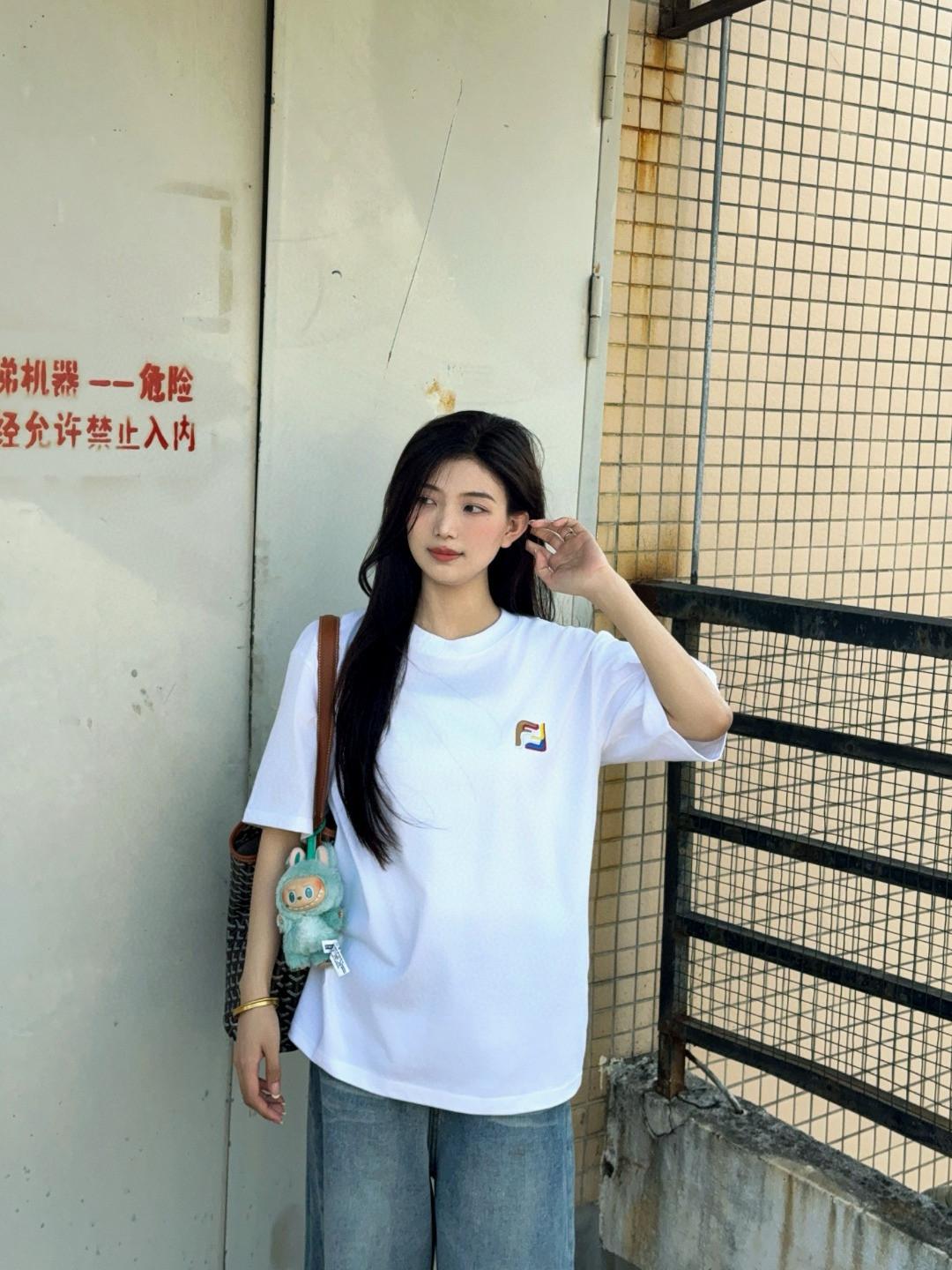 7d41fbd00f649200fa6f9deef3cbff4b.jpg