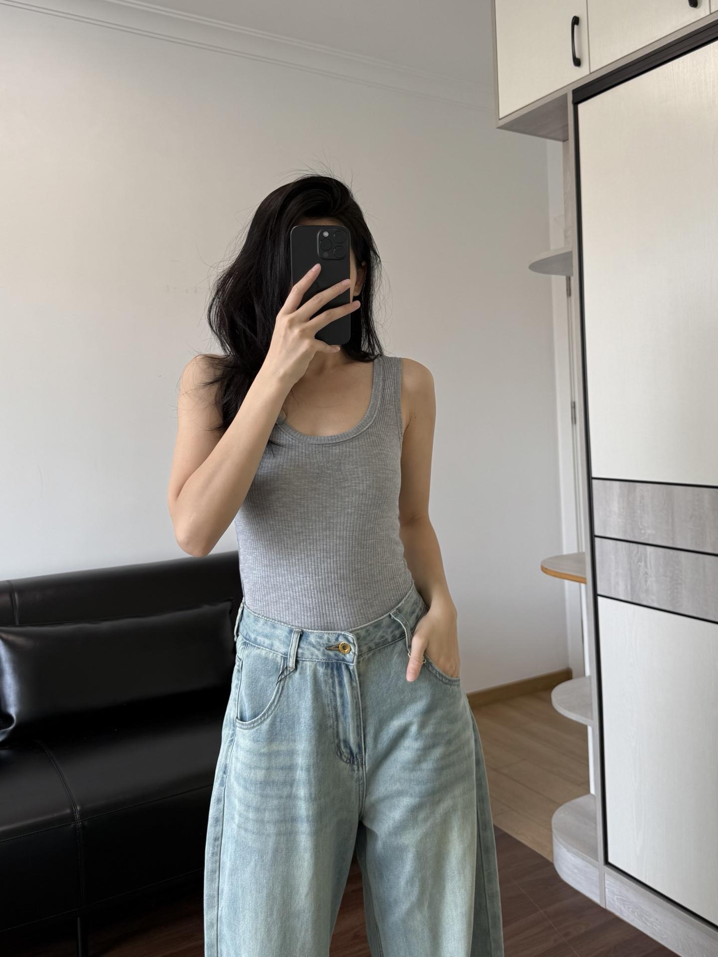 91b677b186264a6c820e80393c93f5a1.jpg