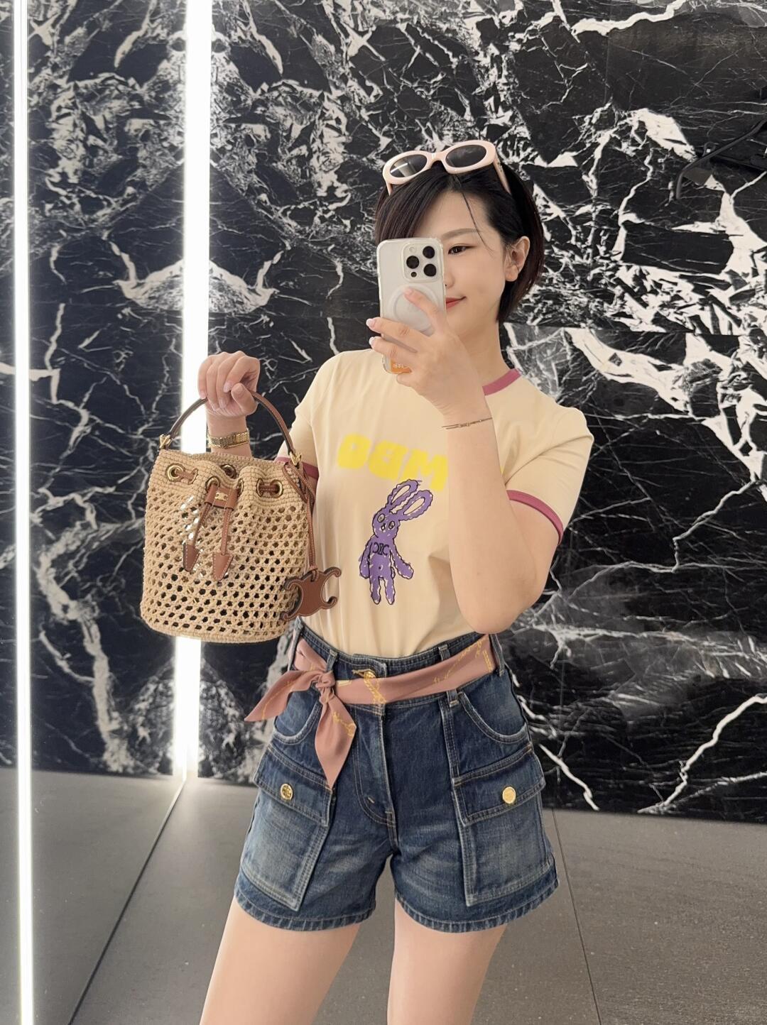 925f074a2a3d548e7f83d3f9f8970a4a.jpg